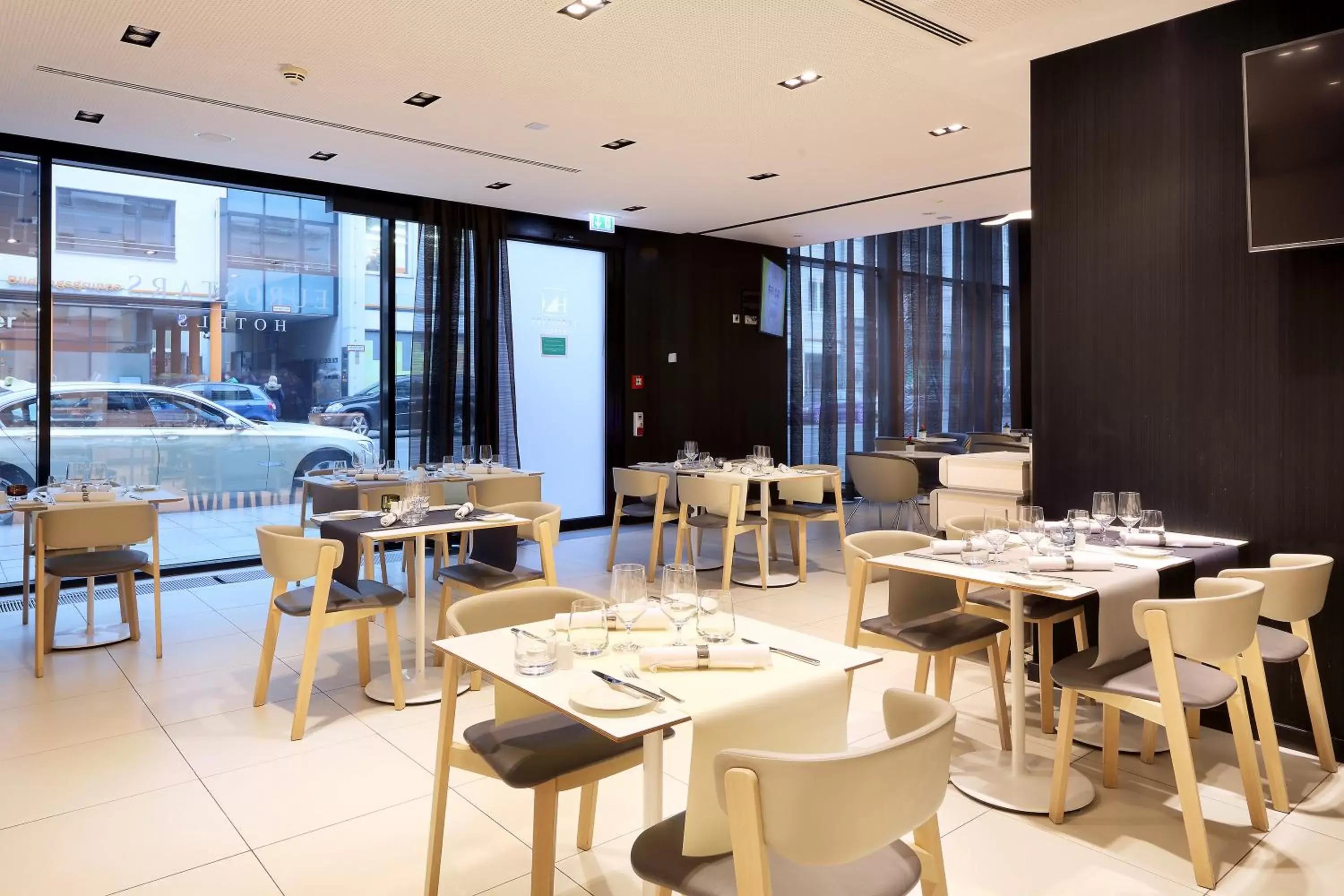 Restaurant/places to eat in Eurostars Book Hotel Restaurant/places to eat in Eurostars Book Hotel