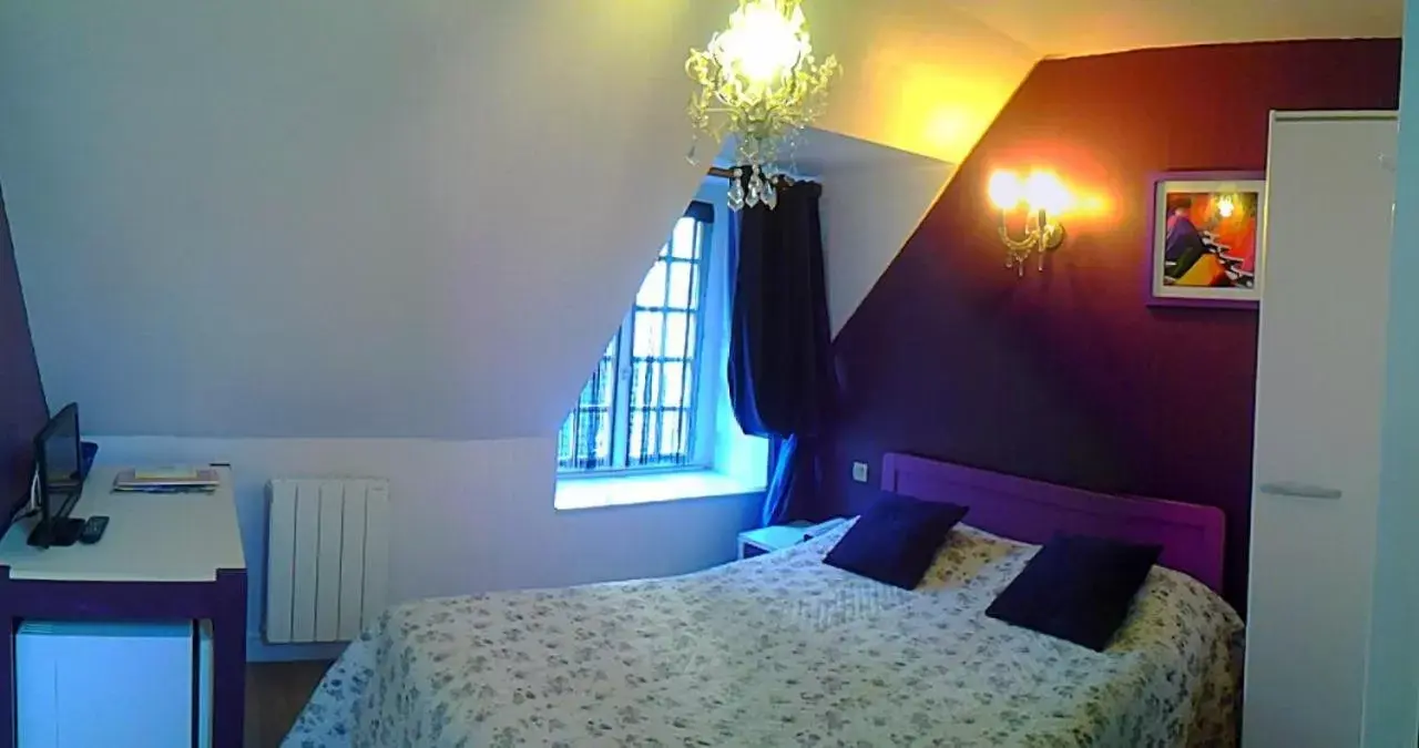 Double Room in Chez LOUISETTE chambre Double Room in Chez LOUISETTE chambre