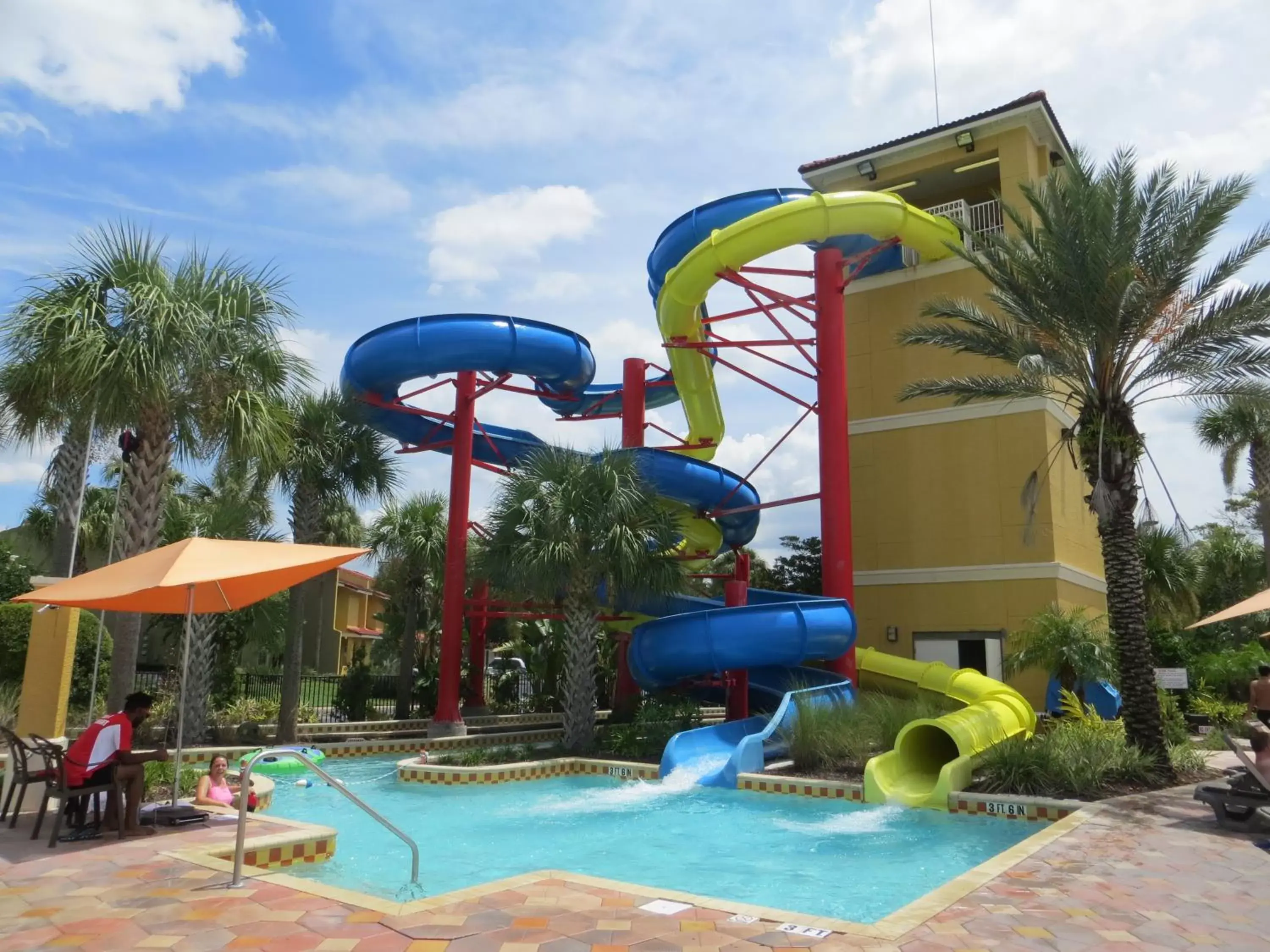 Swimming pool, Water Park in FantasyWorld Resort
