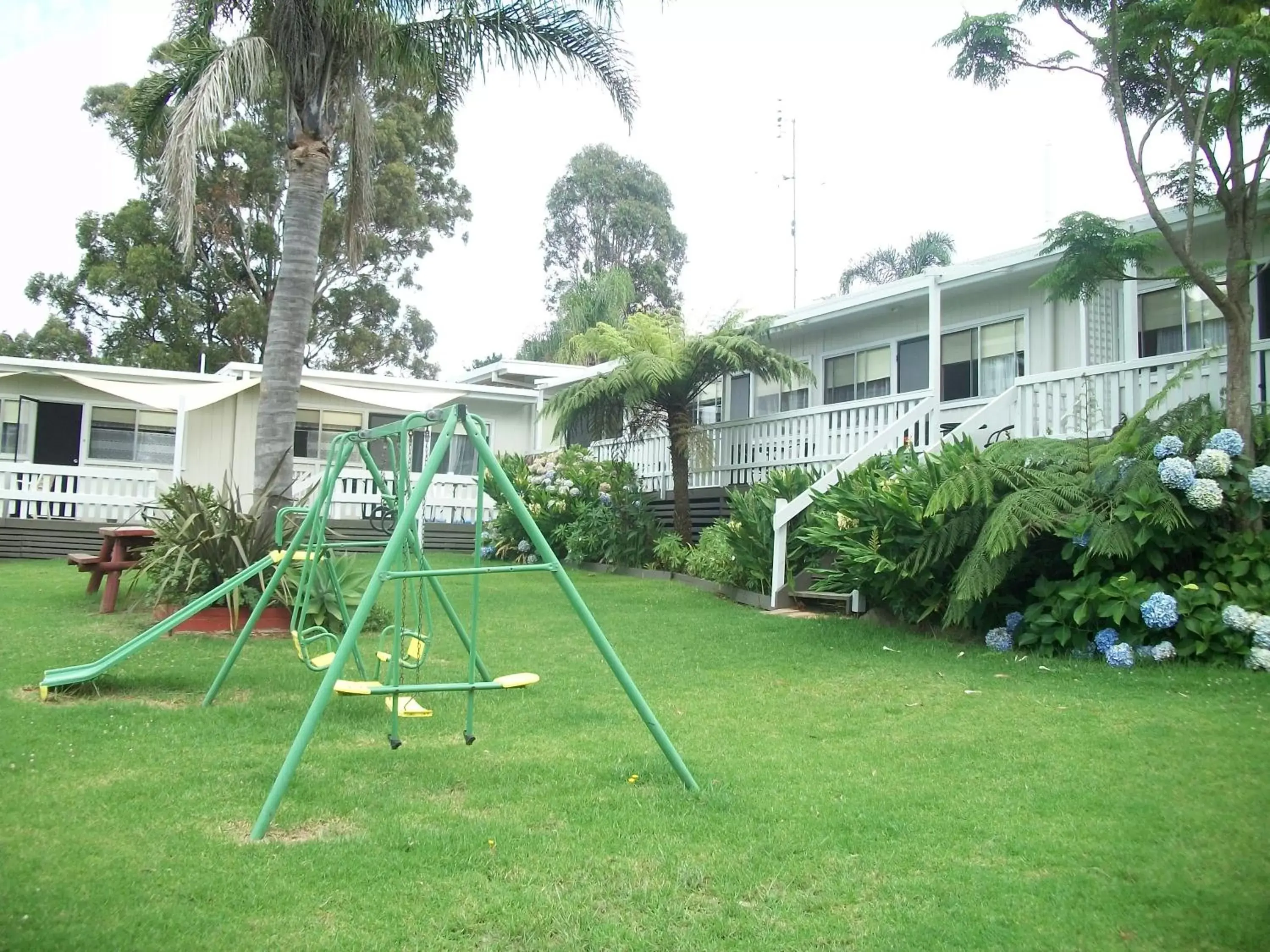 Area and facilities, Children's Play Area in Top of the Lake Holiday Units