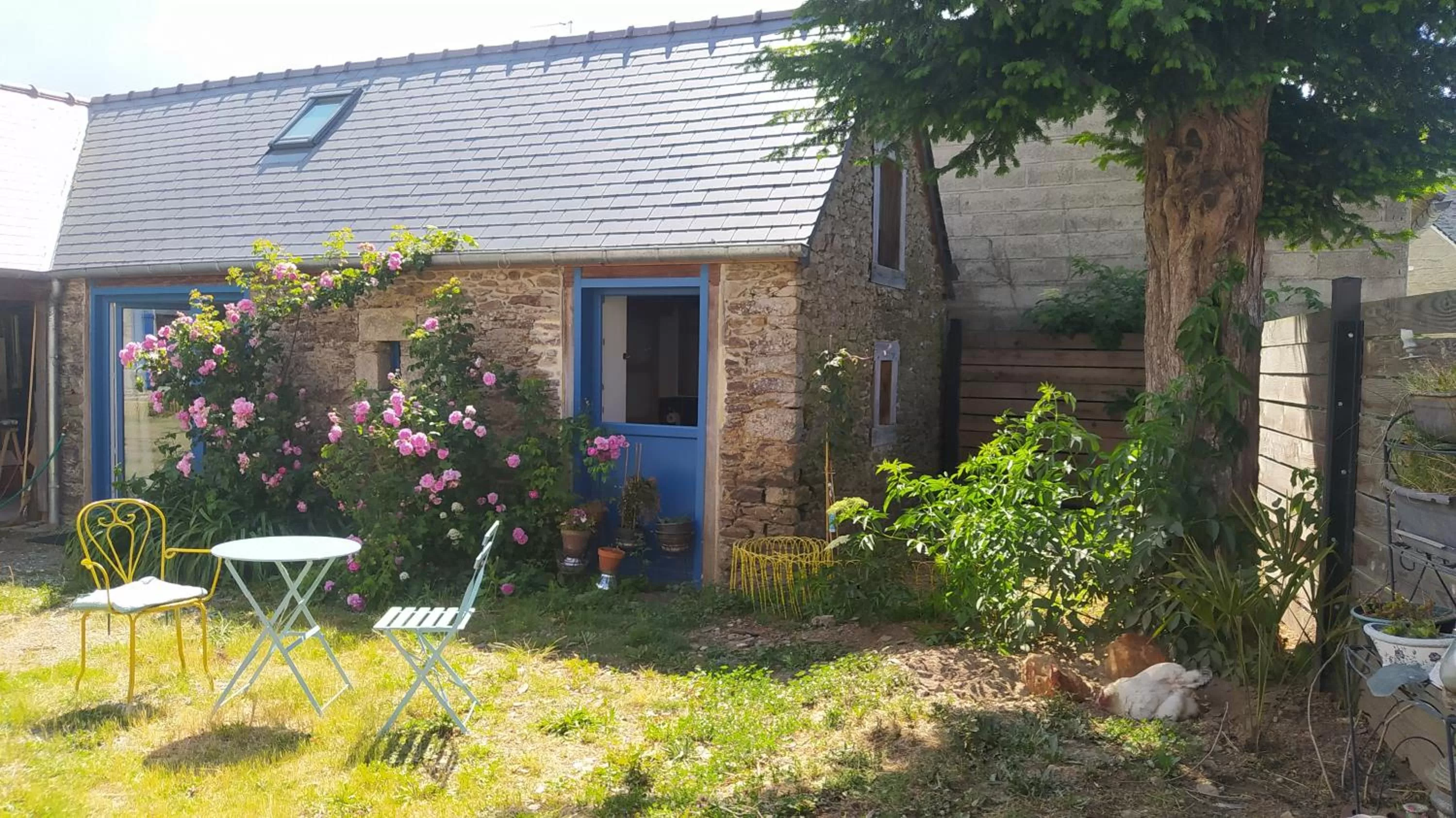 Garden in Ker Anahid - L'Atelier