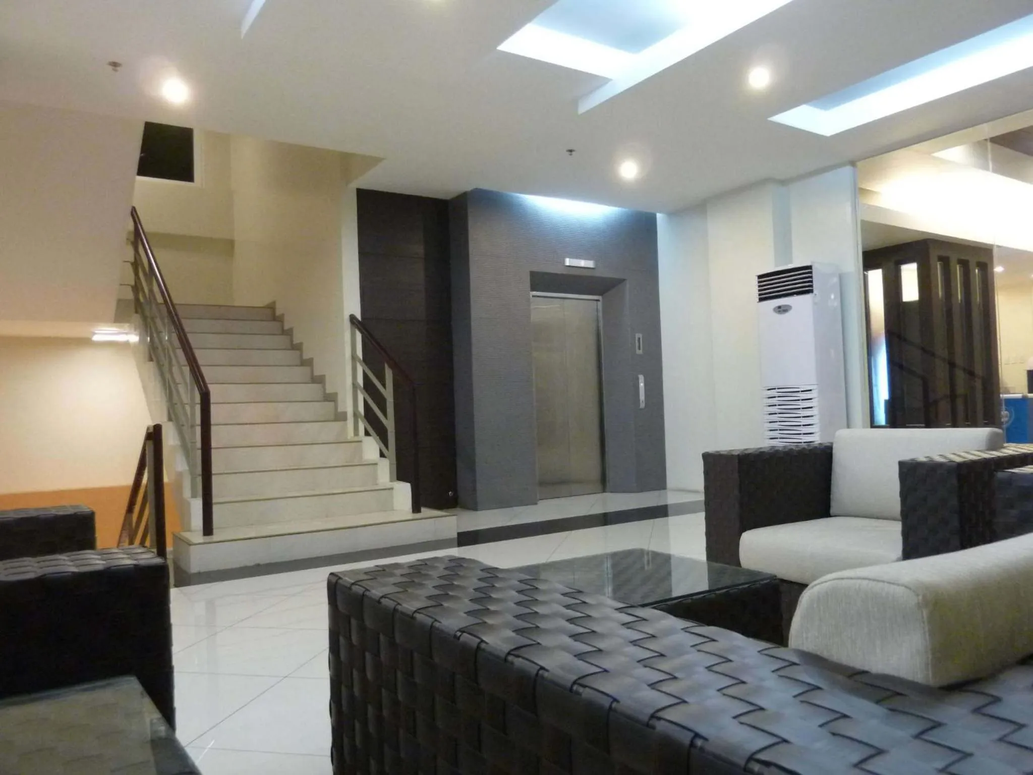 Lobby or reception in Circle Inn - Iloilo City Center