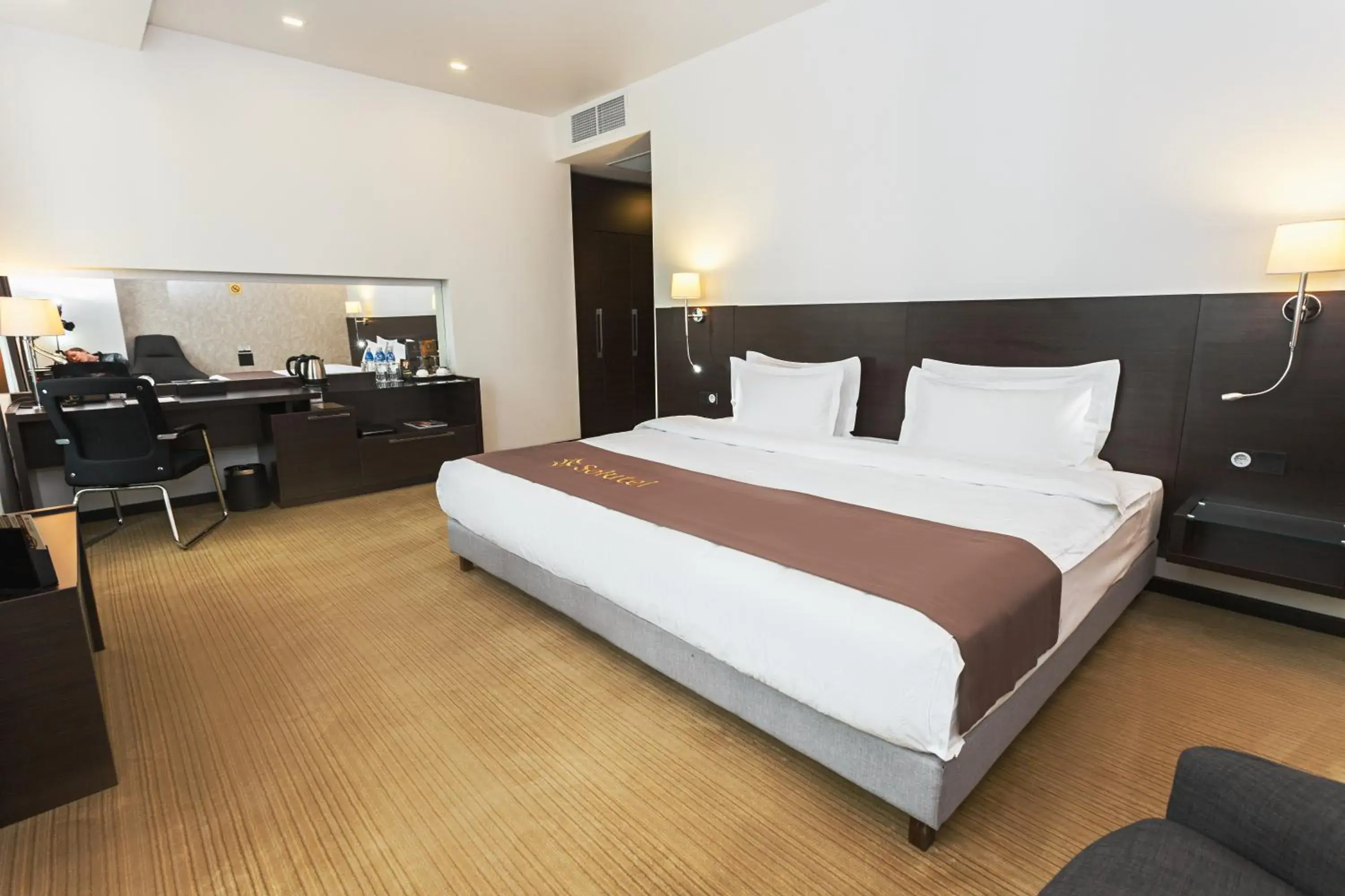Bed in Solutel Hotel