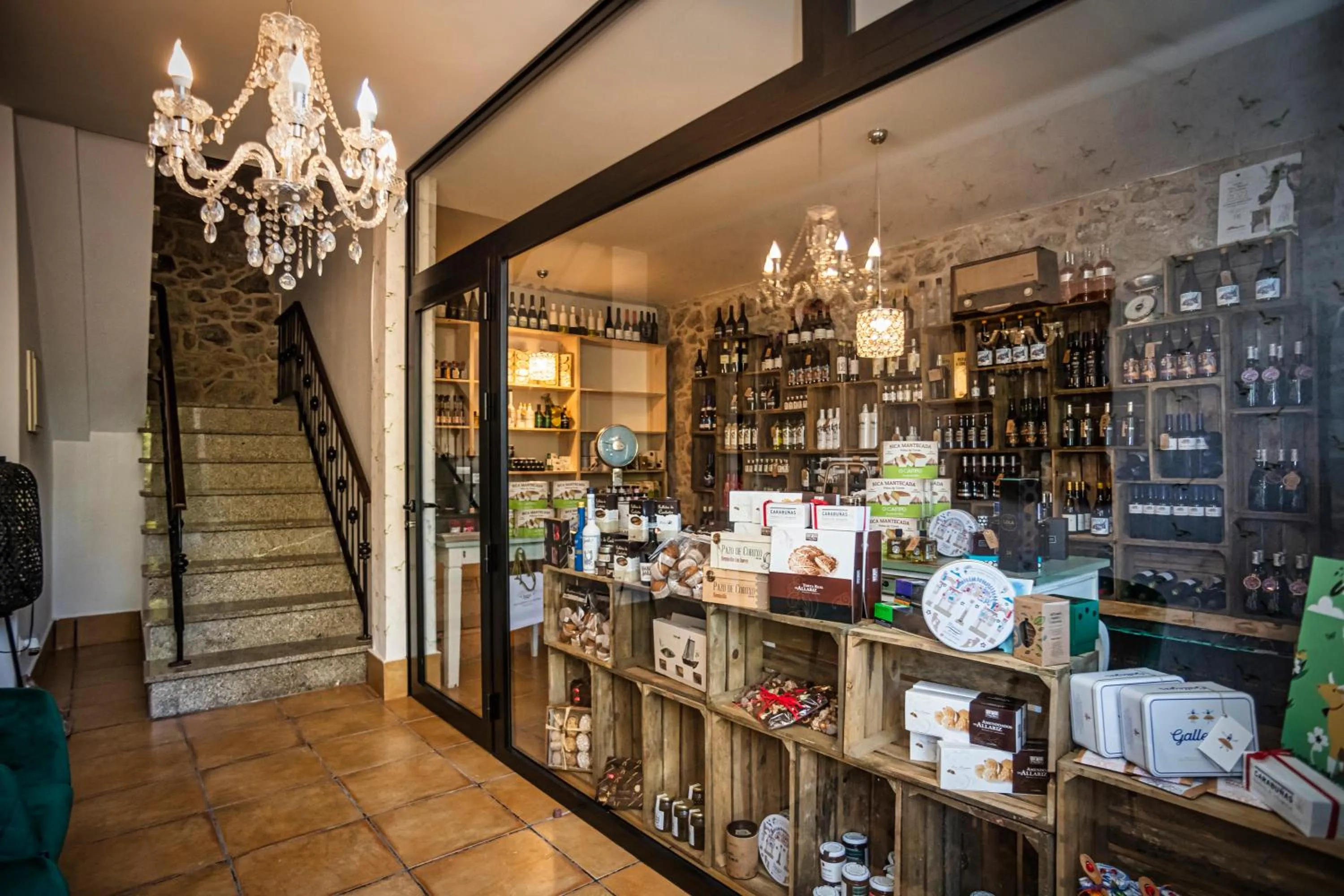 On-site shops in Ecocasa Lema II