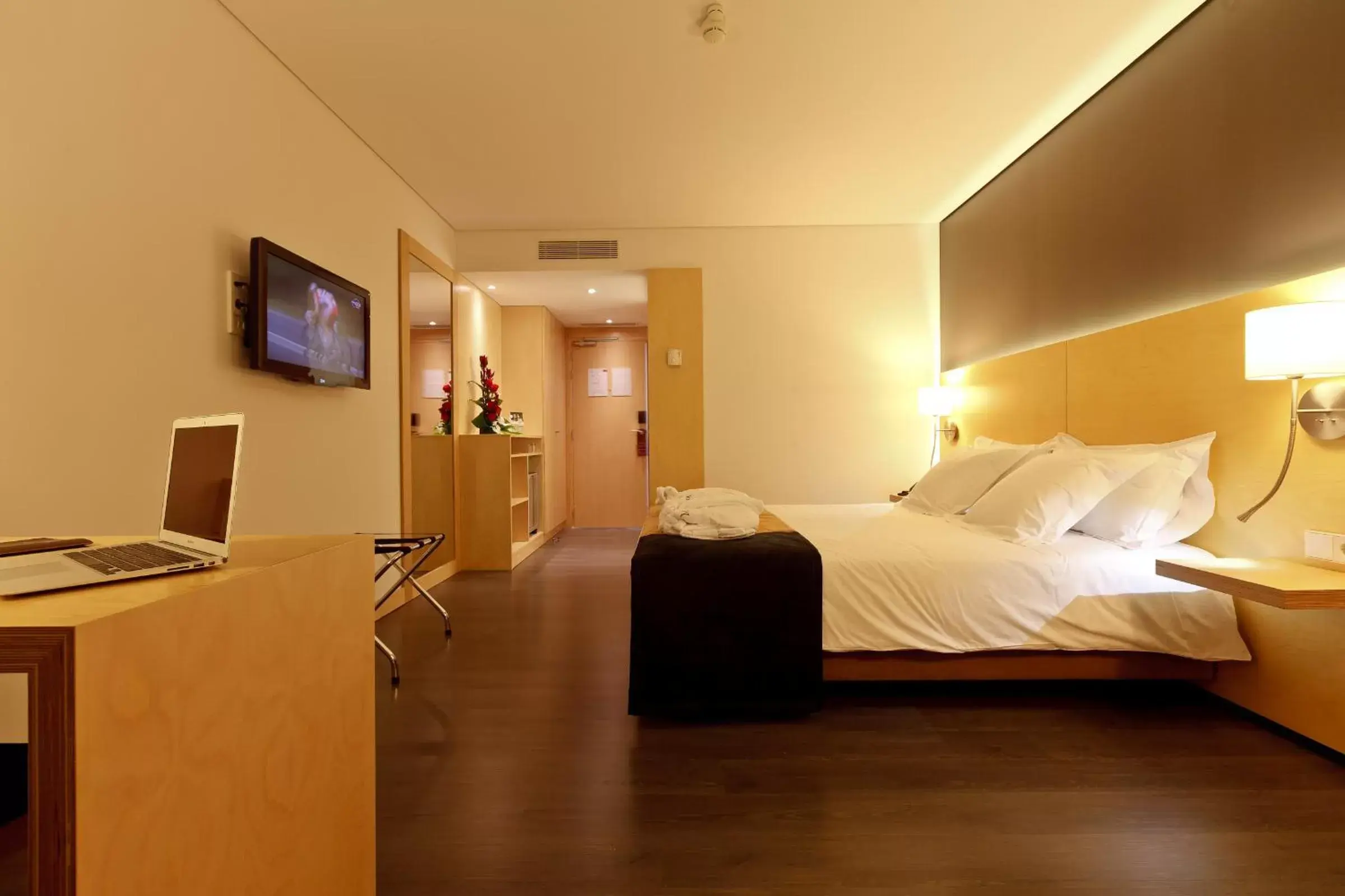 Bed in Hotel Mercure Braga Centro