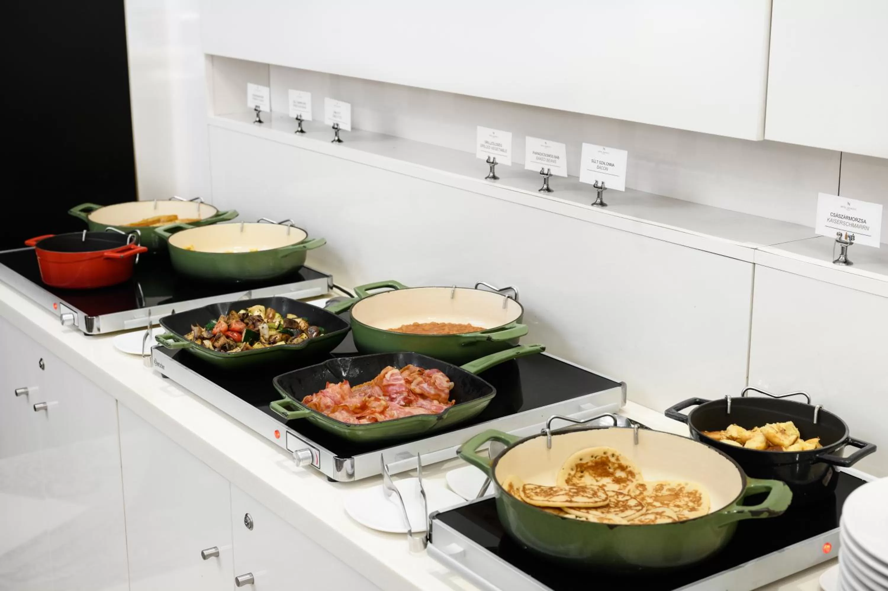 Breakfast in Nemzeti Hotel Budapest - MGallery Collection