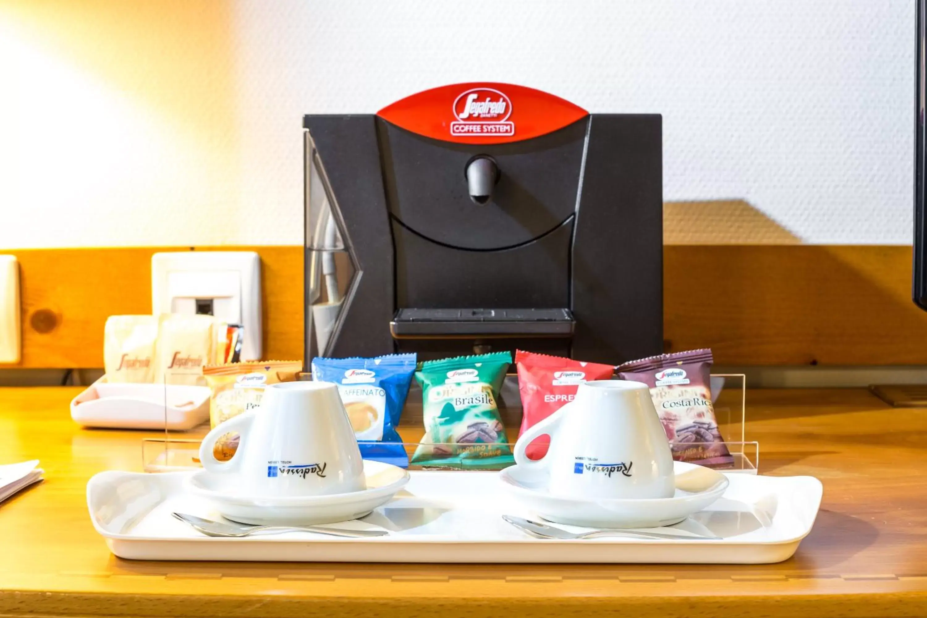 Coffee/tea facilities in Radisson Blu Hotel Lisbon