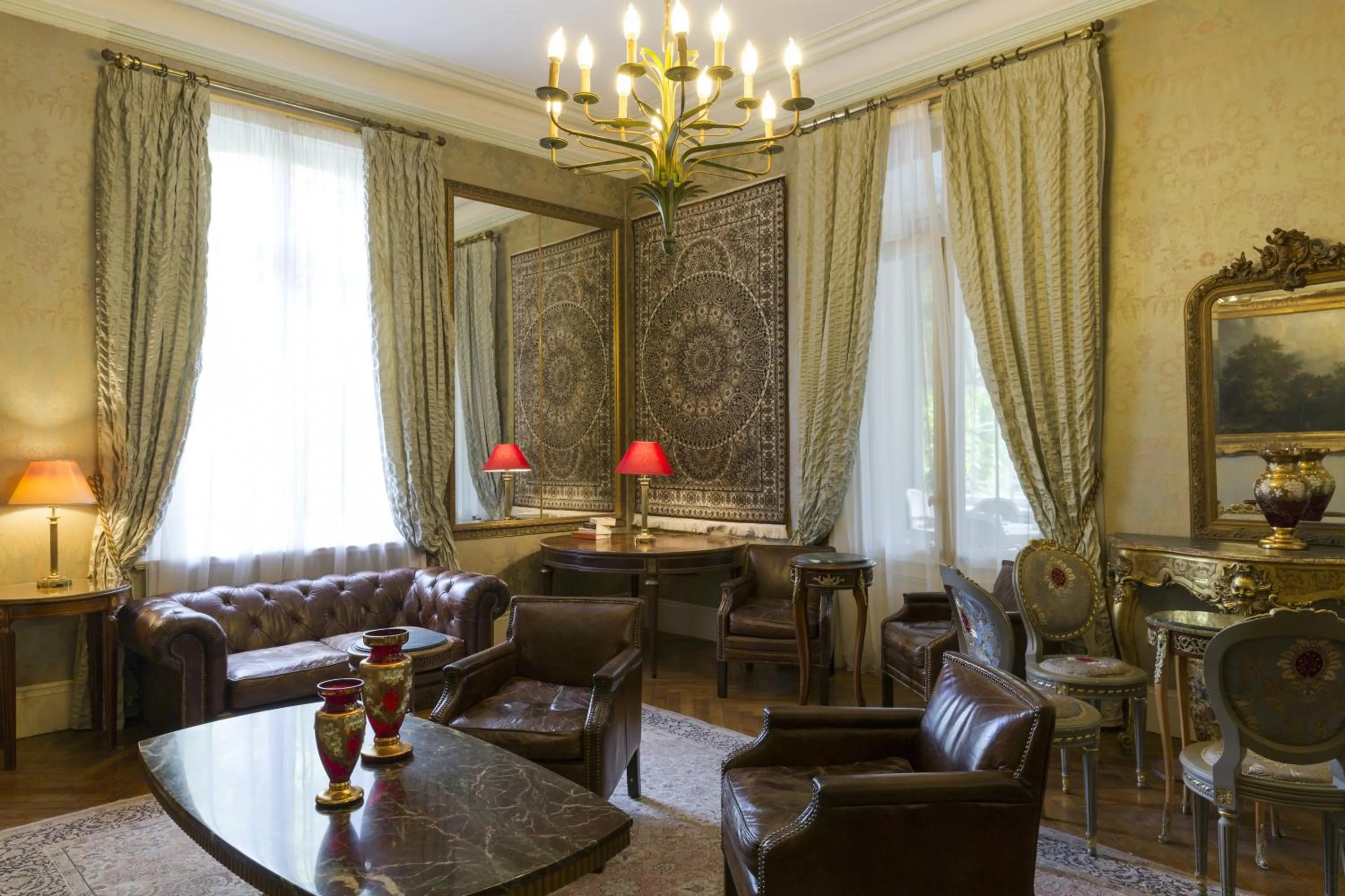Lounge or bar in Belle Isle Sur Risle - Chateau Hotel & Spa
