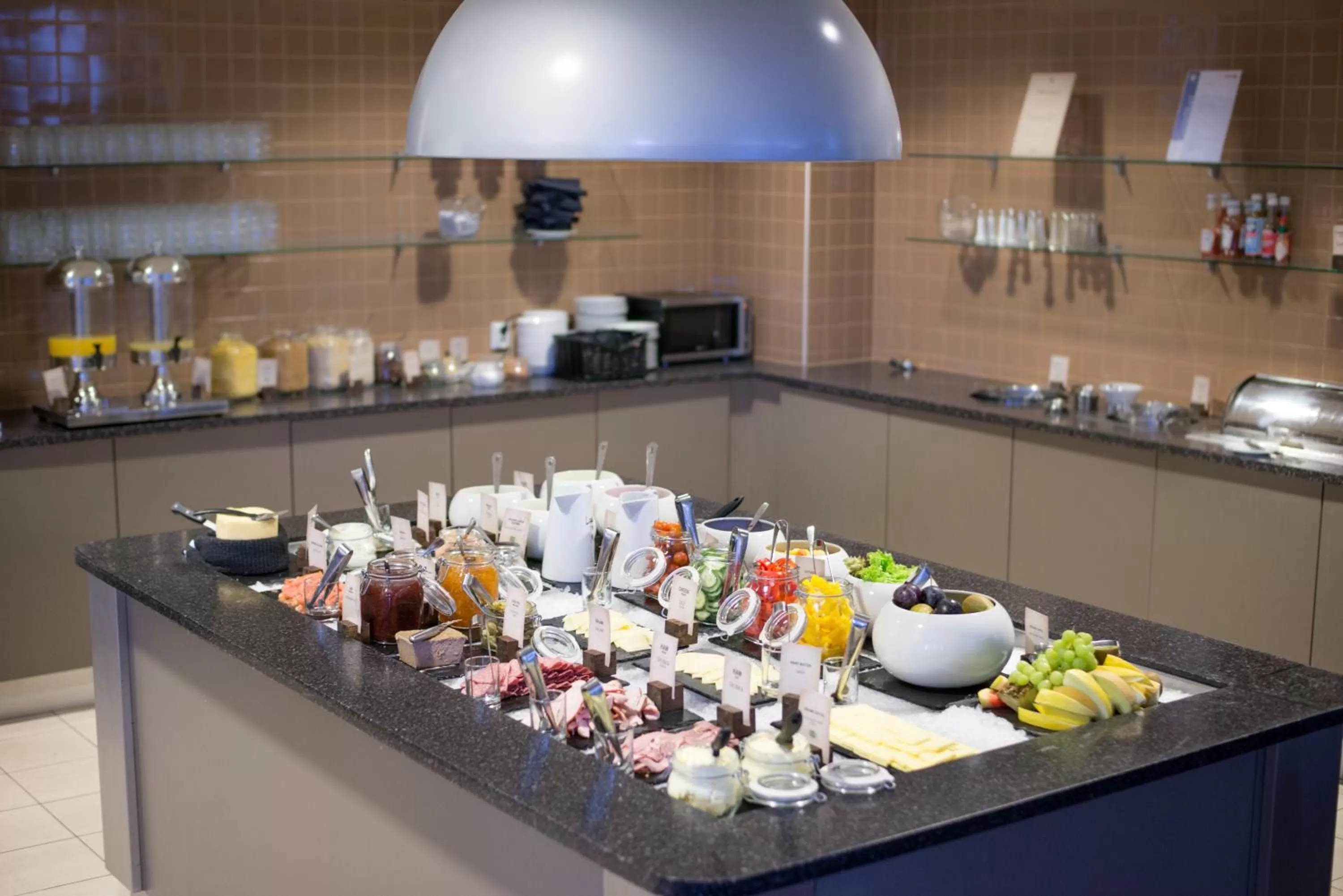 Restaurant/Places to Eat in Comfort Hotel Helsingborg