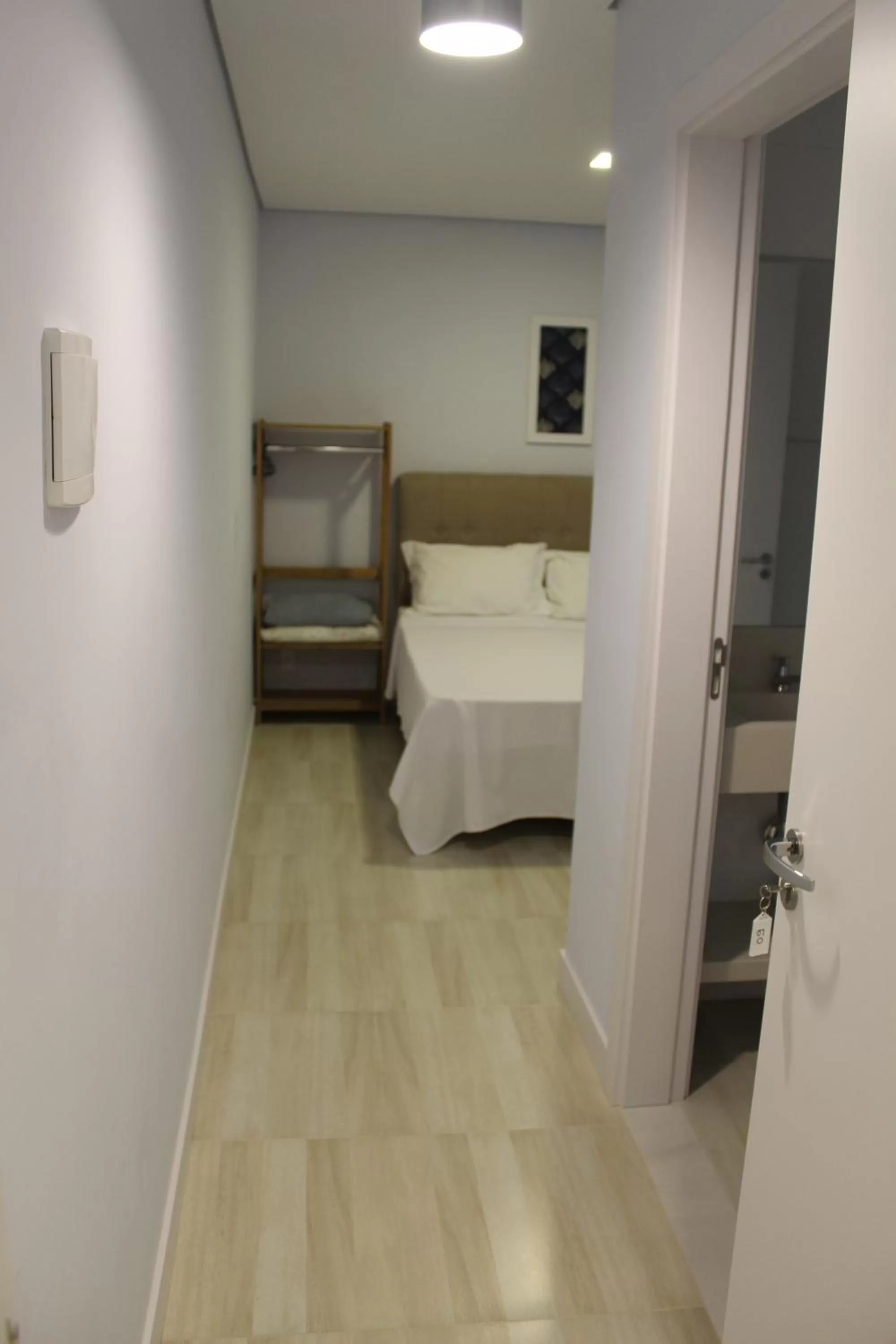 Bedroom, Bed in Hotel e Pousada Magic