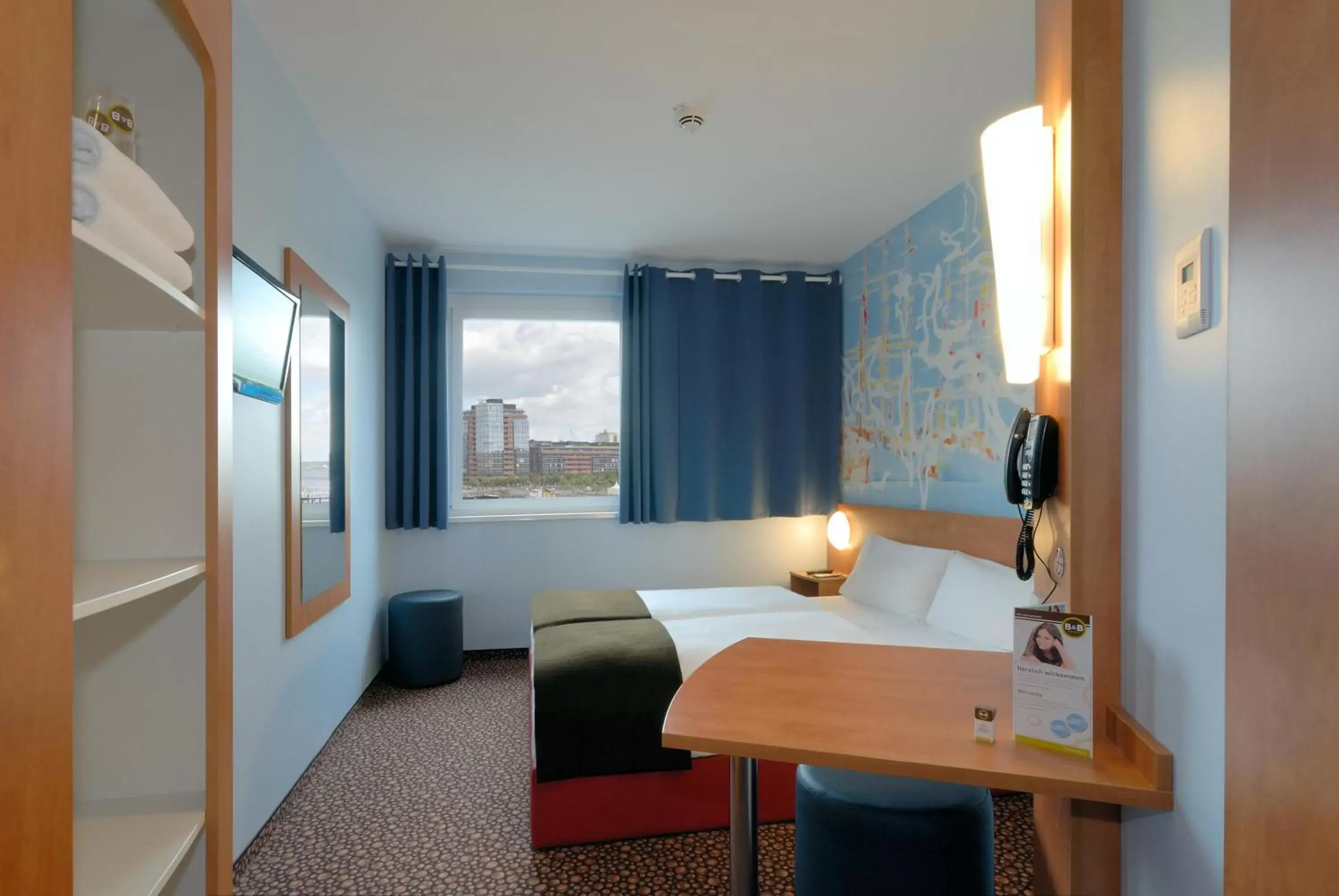 Photo of the whole room in B&B Hotel Kiel-City