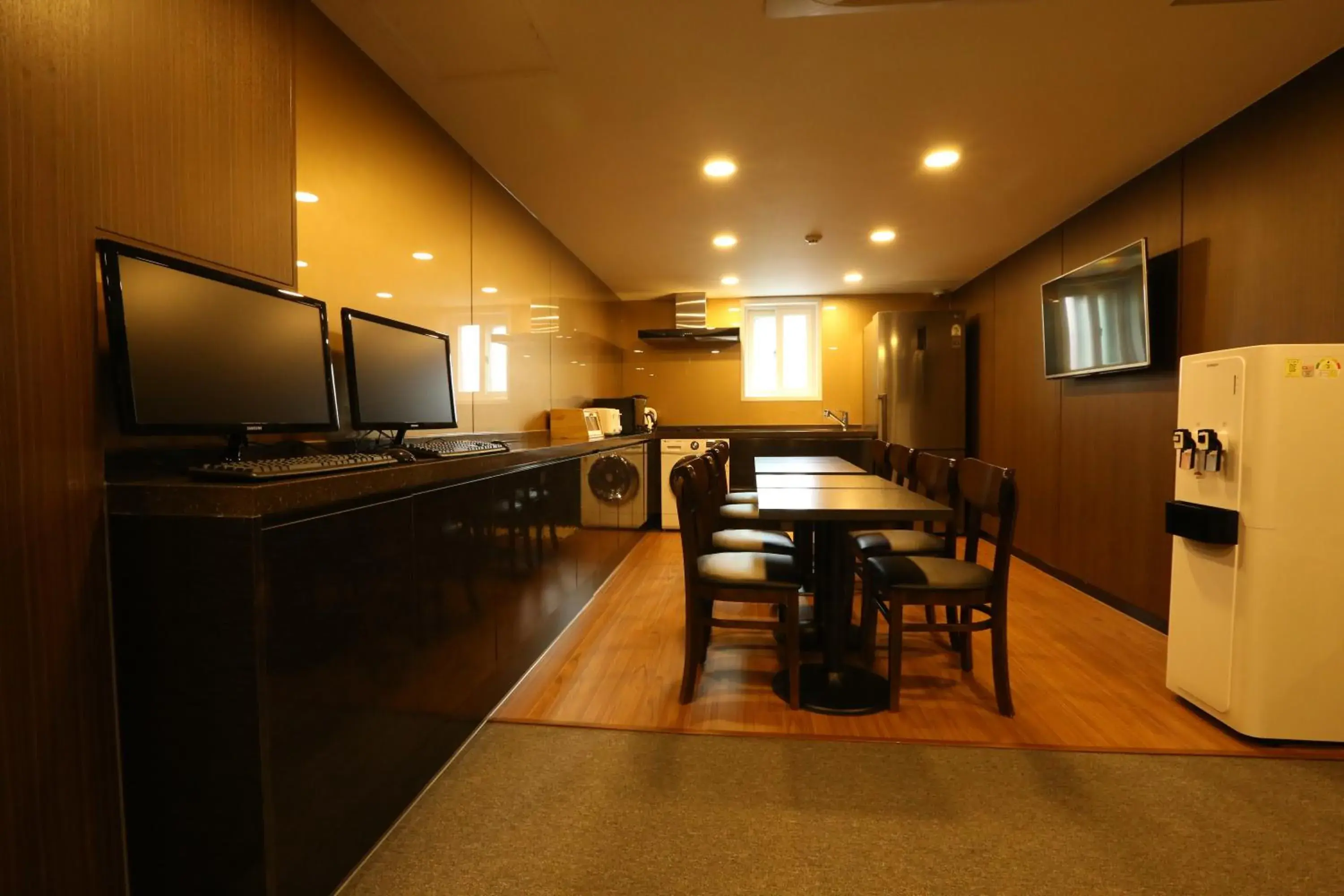 Communal kitchen in TRIPSTAY Myeongdong