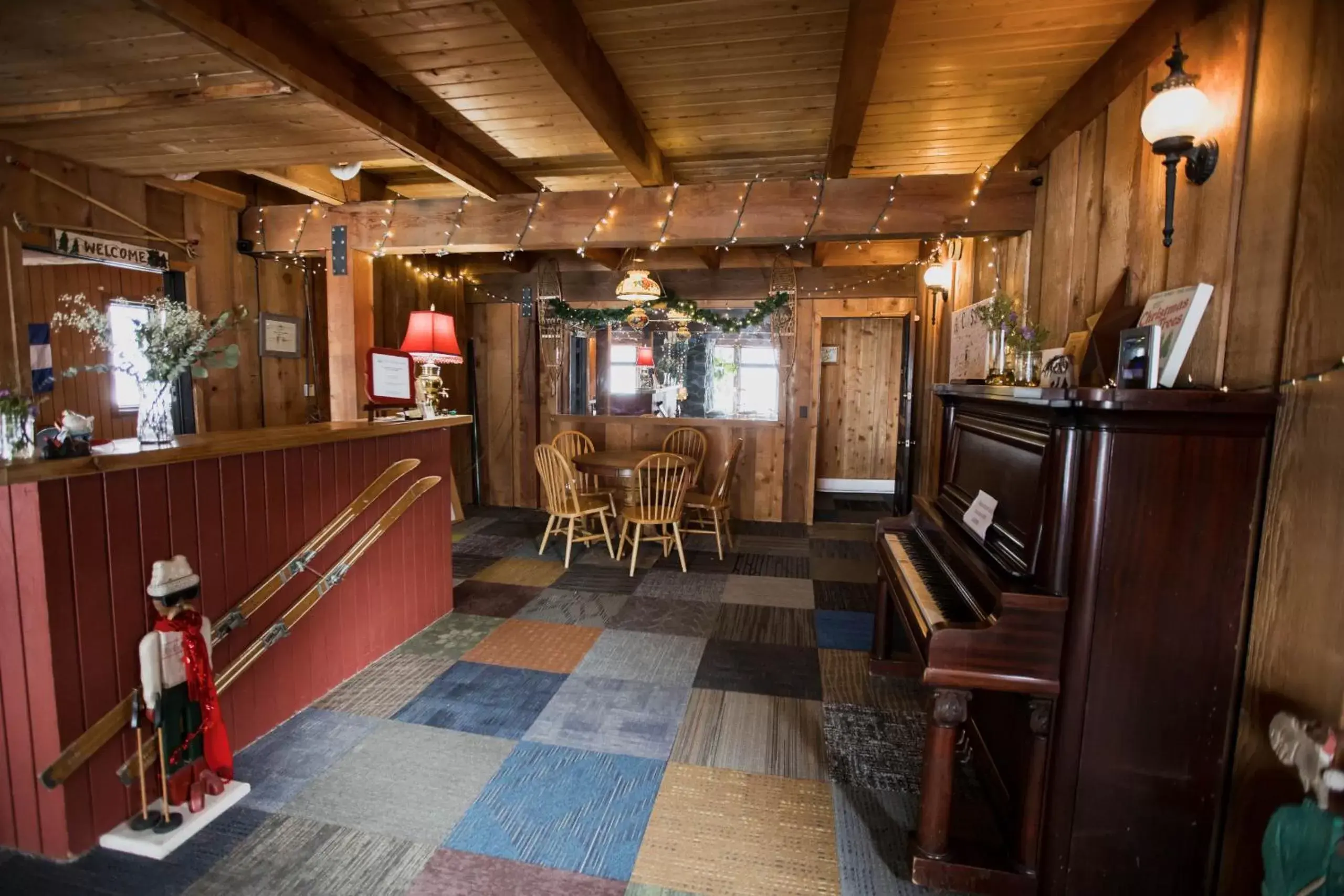 Lobby/Reception in The Viking Lodge - Downtown Winter Park Colorado