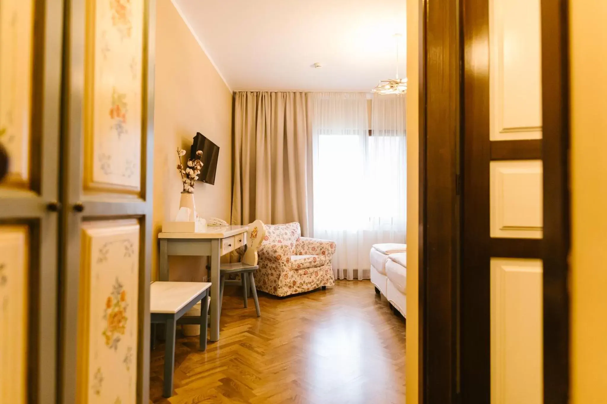 Bedroom, Seating Area in Wolkendorf Bio Hotel & Spa