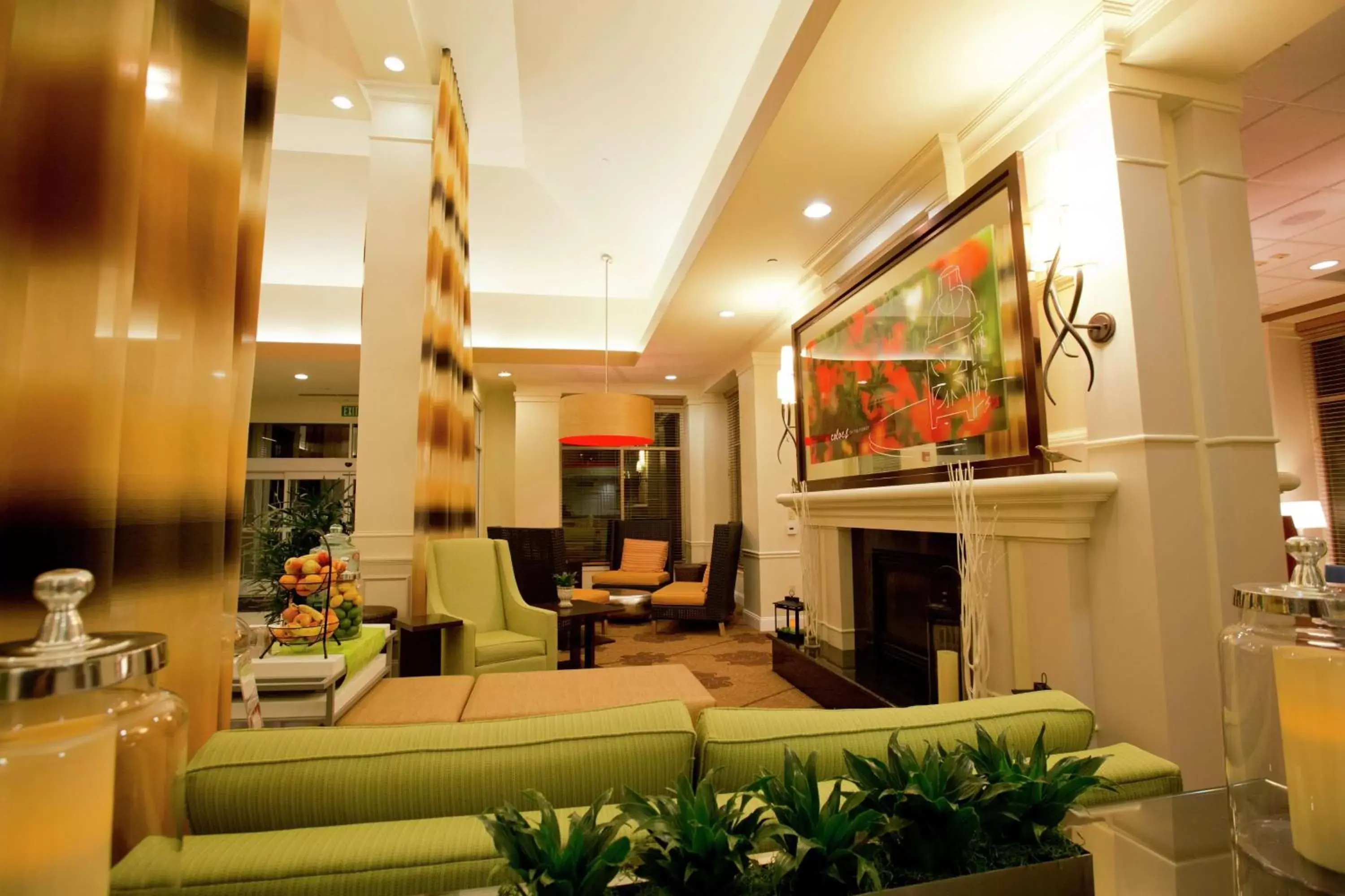 Lobby or reception in Hilton Garden Inn Oxnard/Camarillo