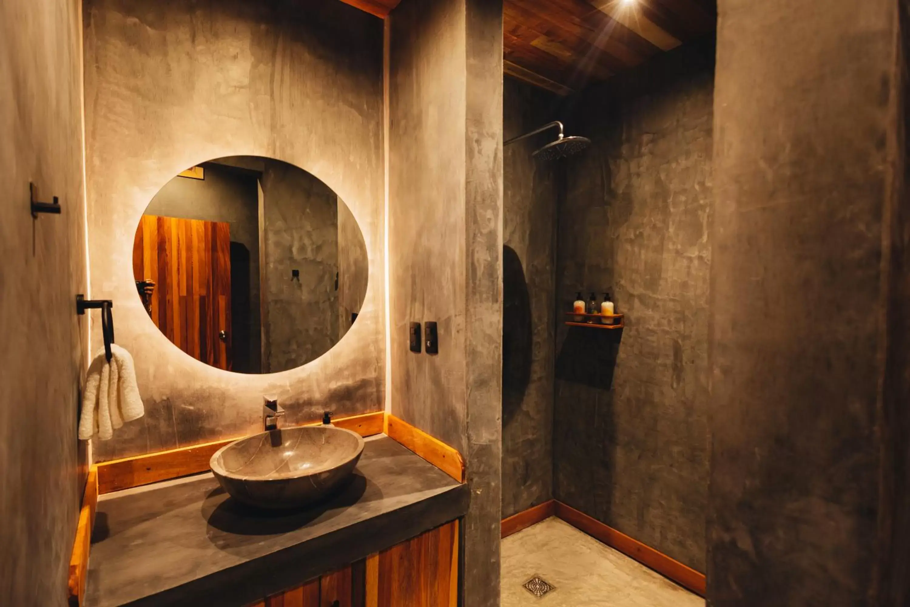 Bathroom in Naked Hotel Zipolite -Adults Only-