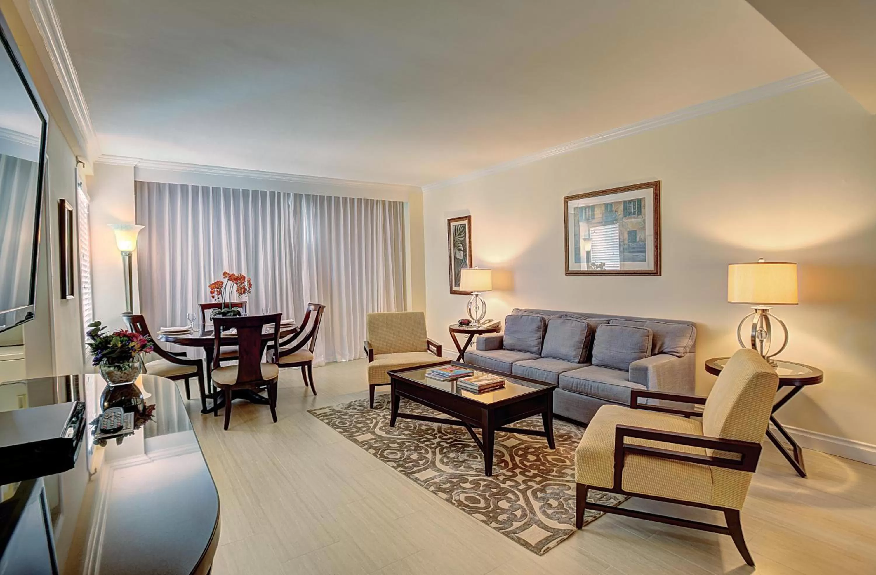 Living room in Sea View Hotel