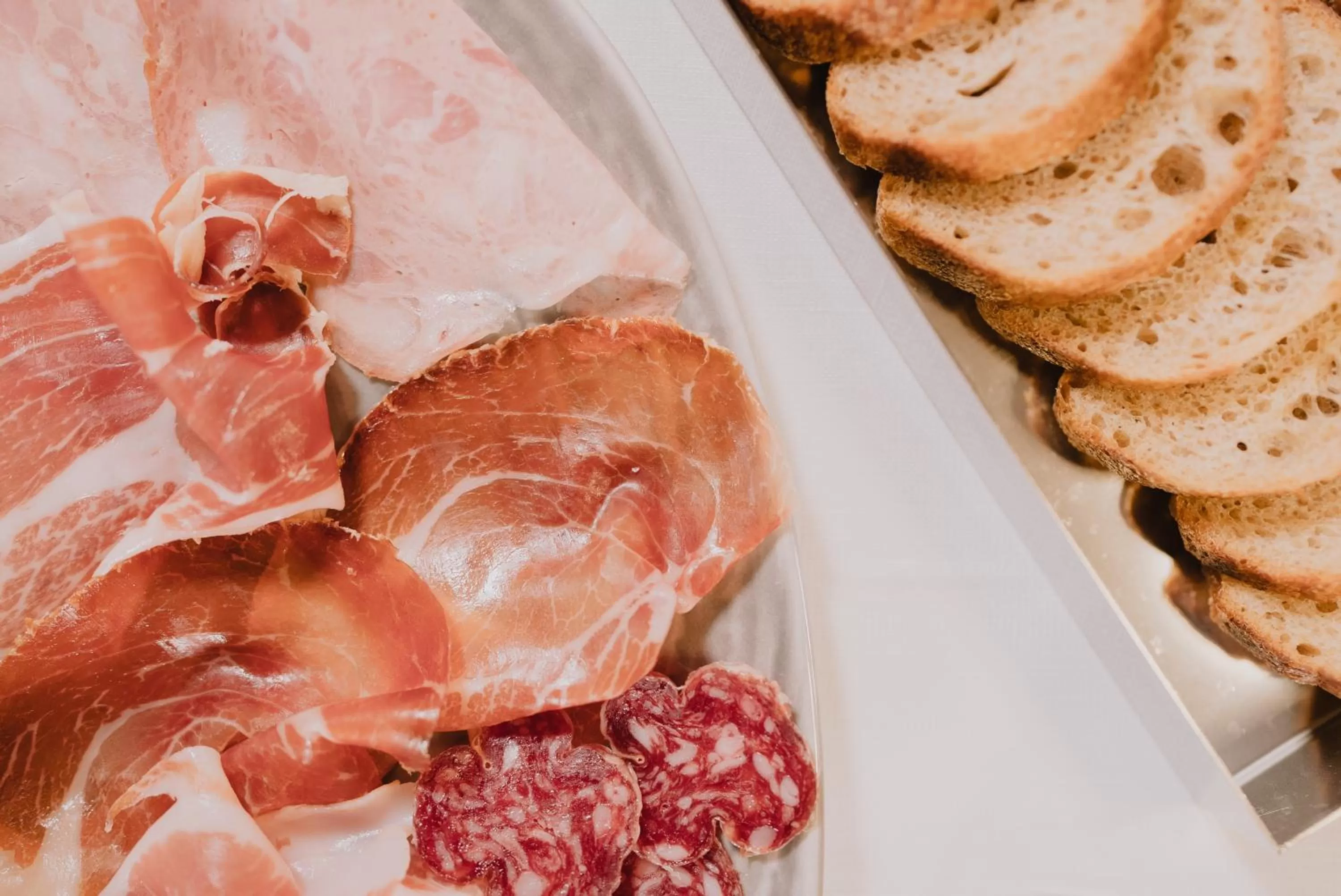 Food and drinks in Locanda Del Feudo Suite & Restaurant