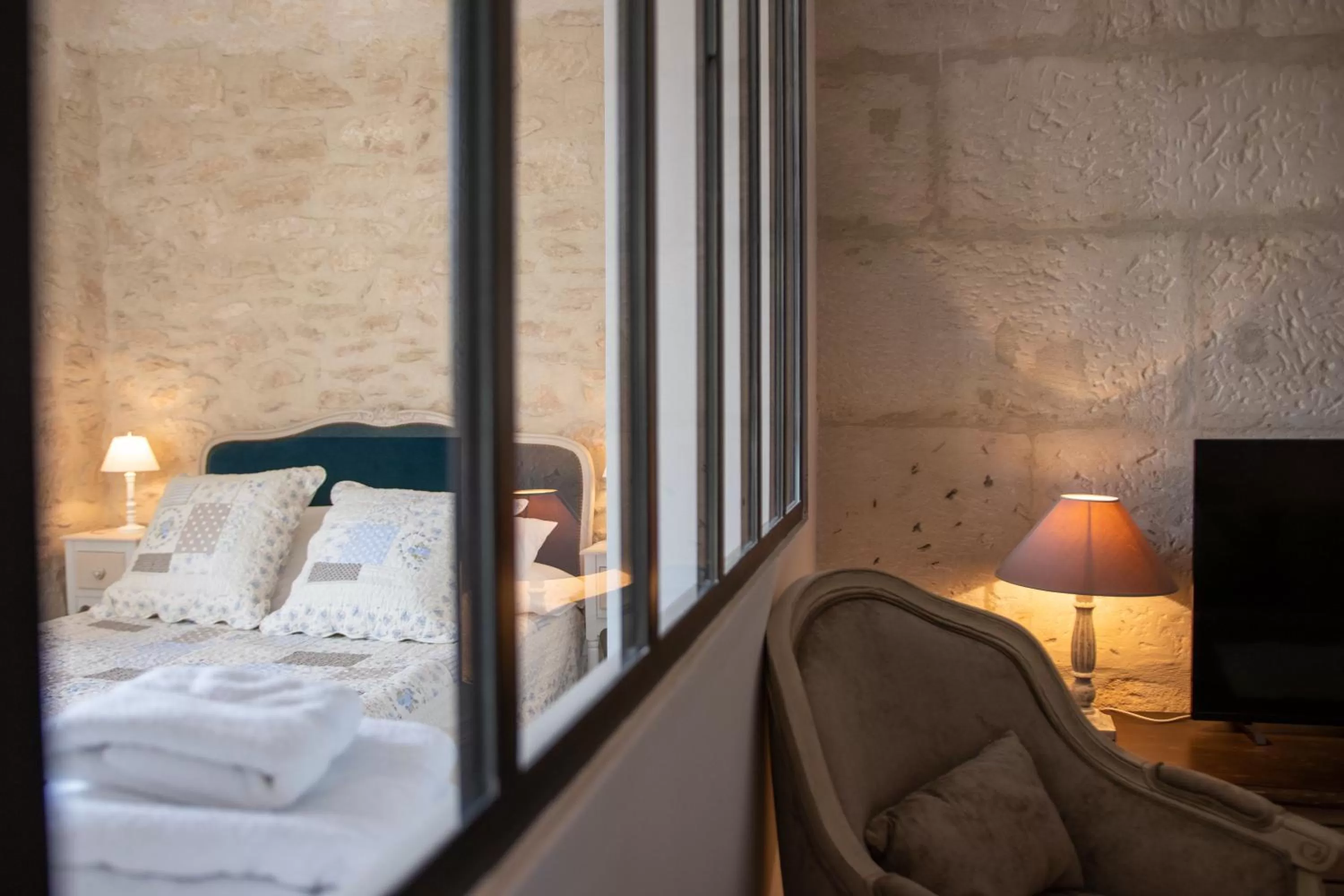 Bedroom, Bed in Mas des Tourterelles