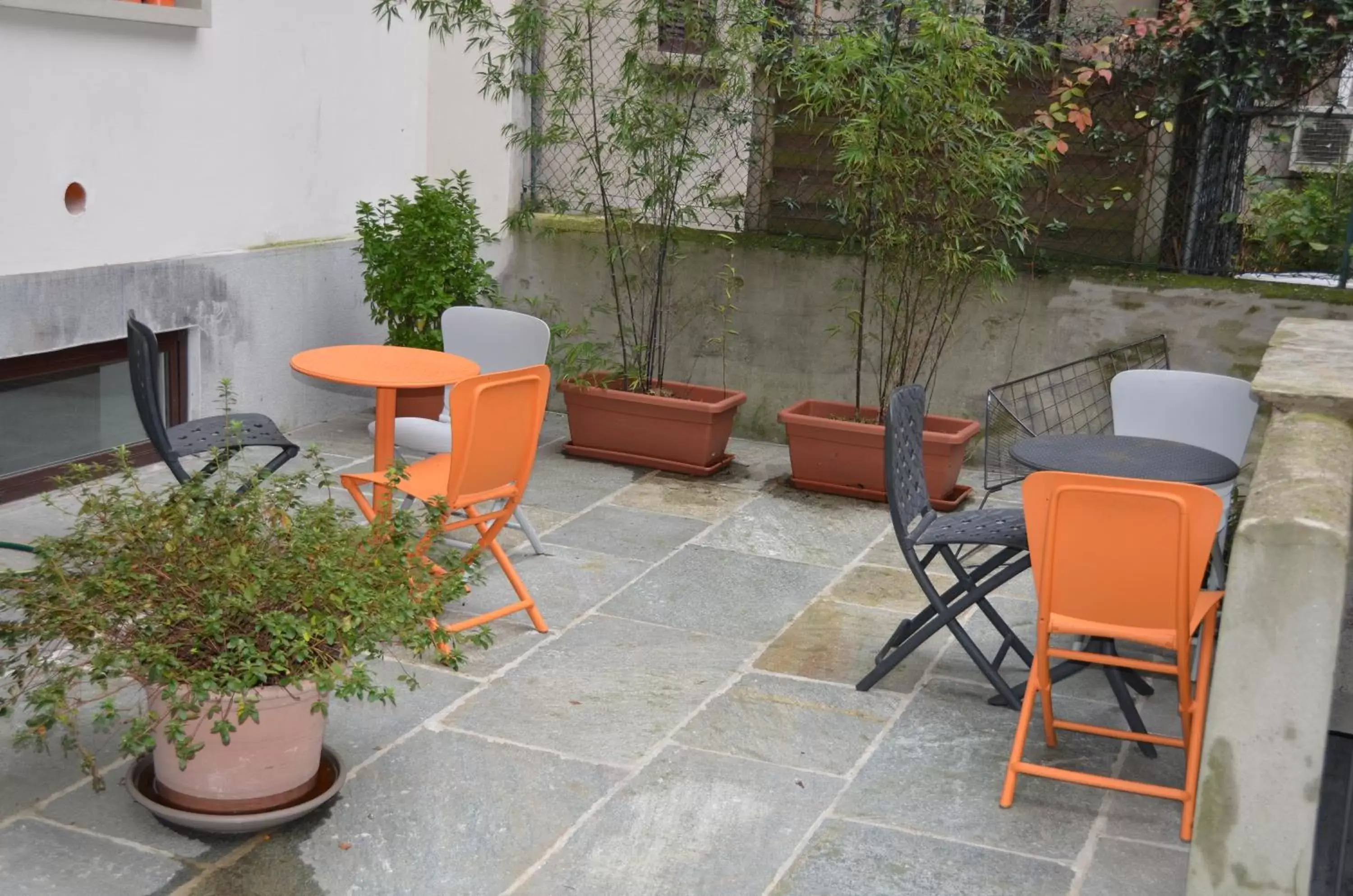 Garden, Seating Area in Sigieri Residence Milano