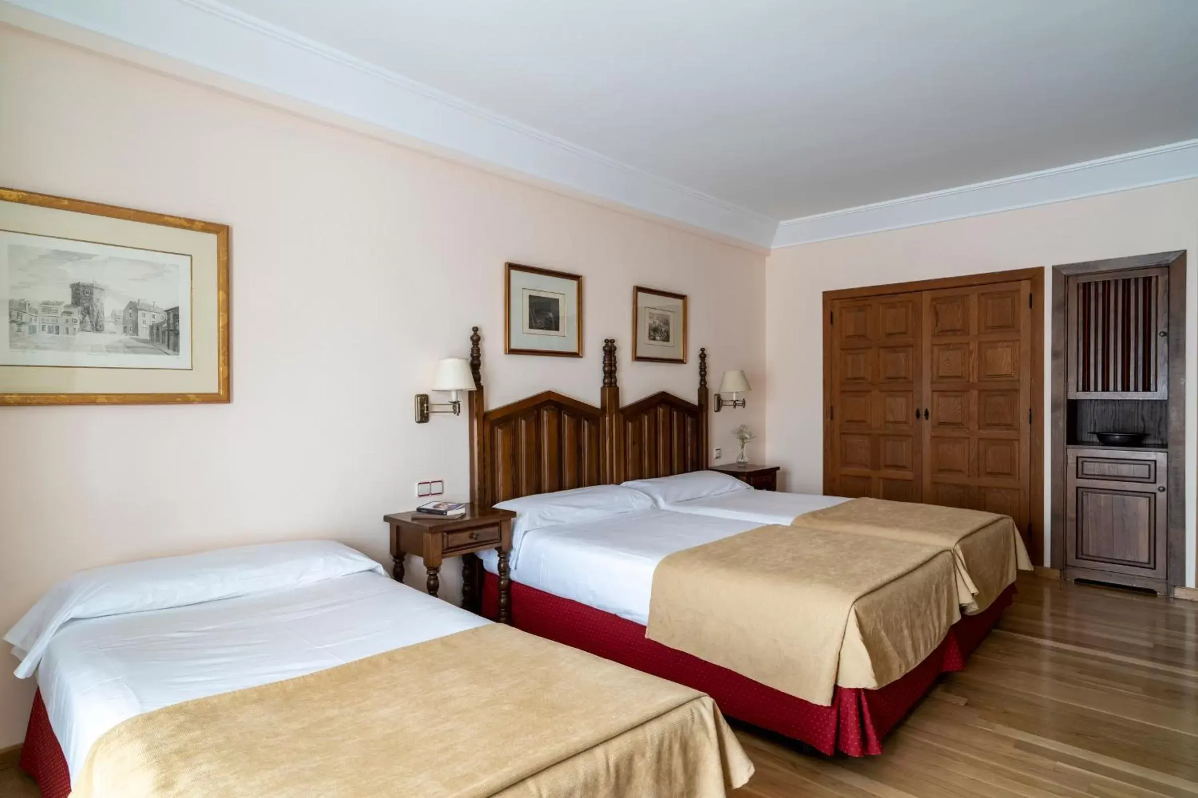 Bedroom, Bed in Parador de Vilalba