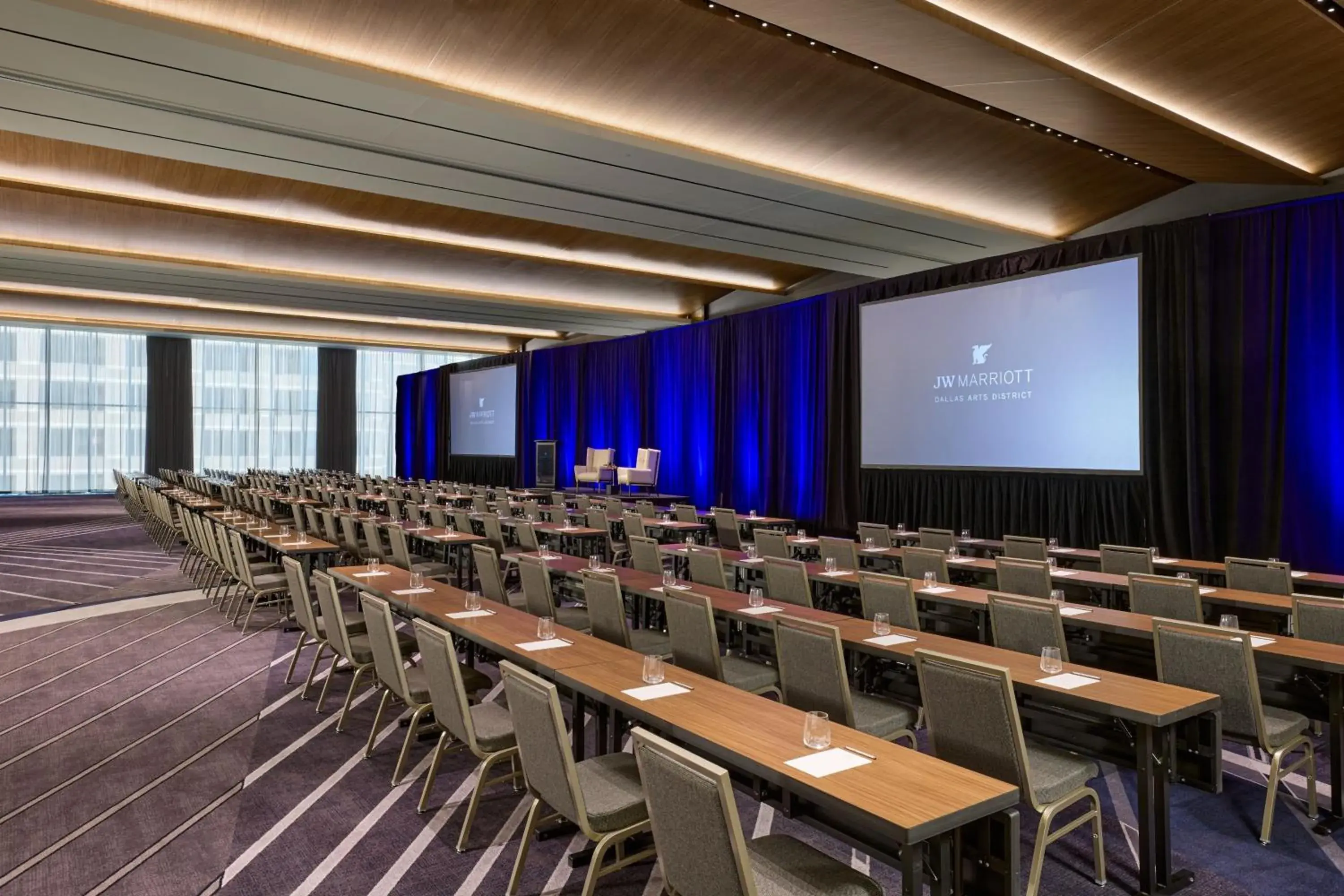 Meeting/conference room in JW Marriott Dallas Arts District