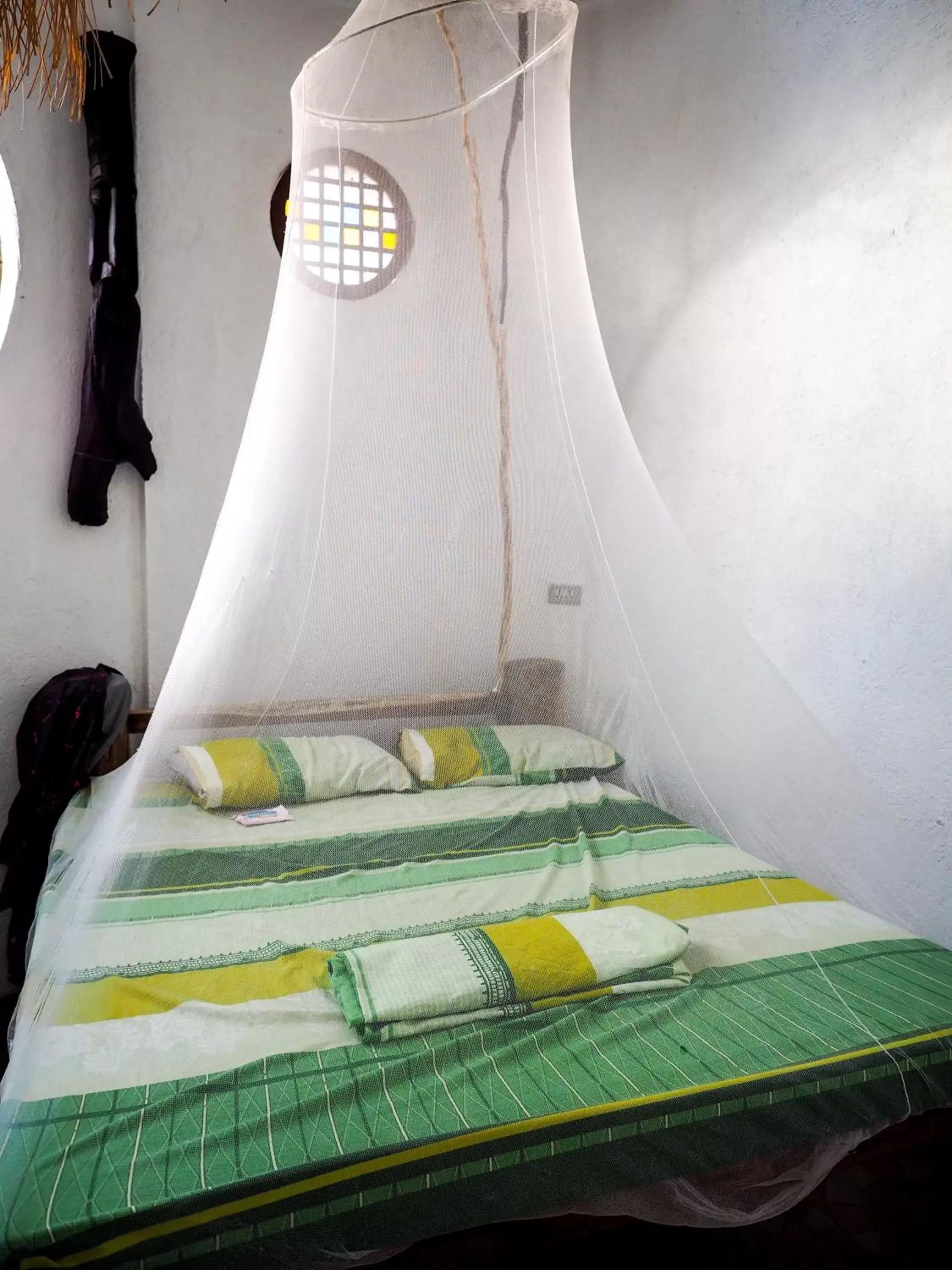 Bed in Sanctuaria Treehouses Busuanga