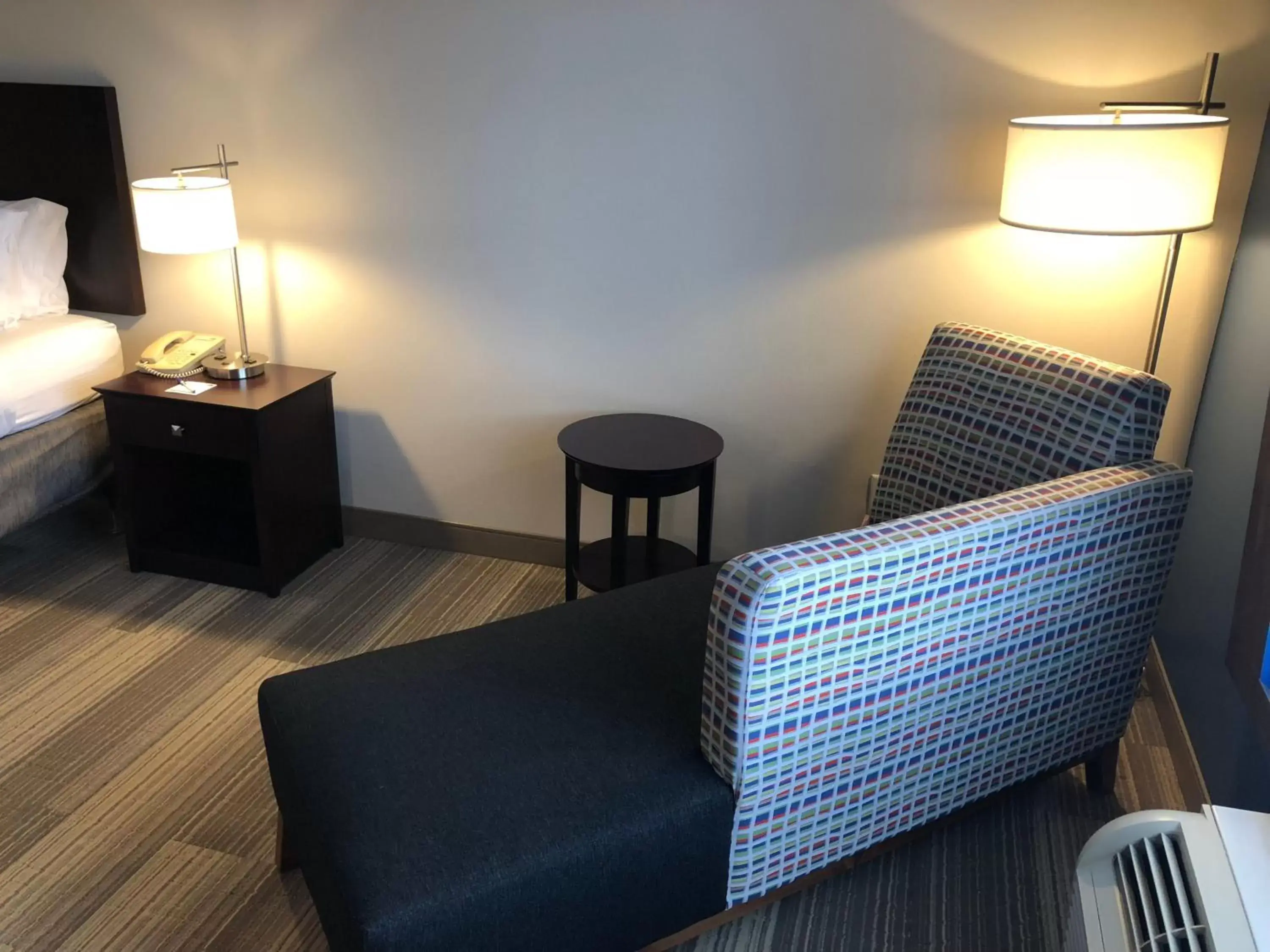 Photo of the whole room, Seating Area in Holiday Inn Express Dayton, an IHG Hotel