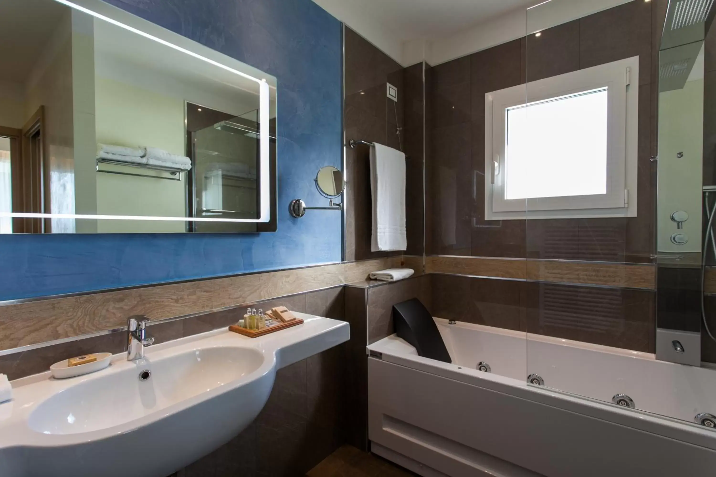 Bathroom in Hotel Imperiale Rimini & SPA