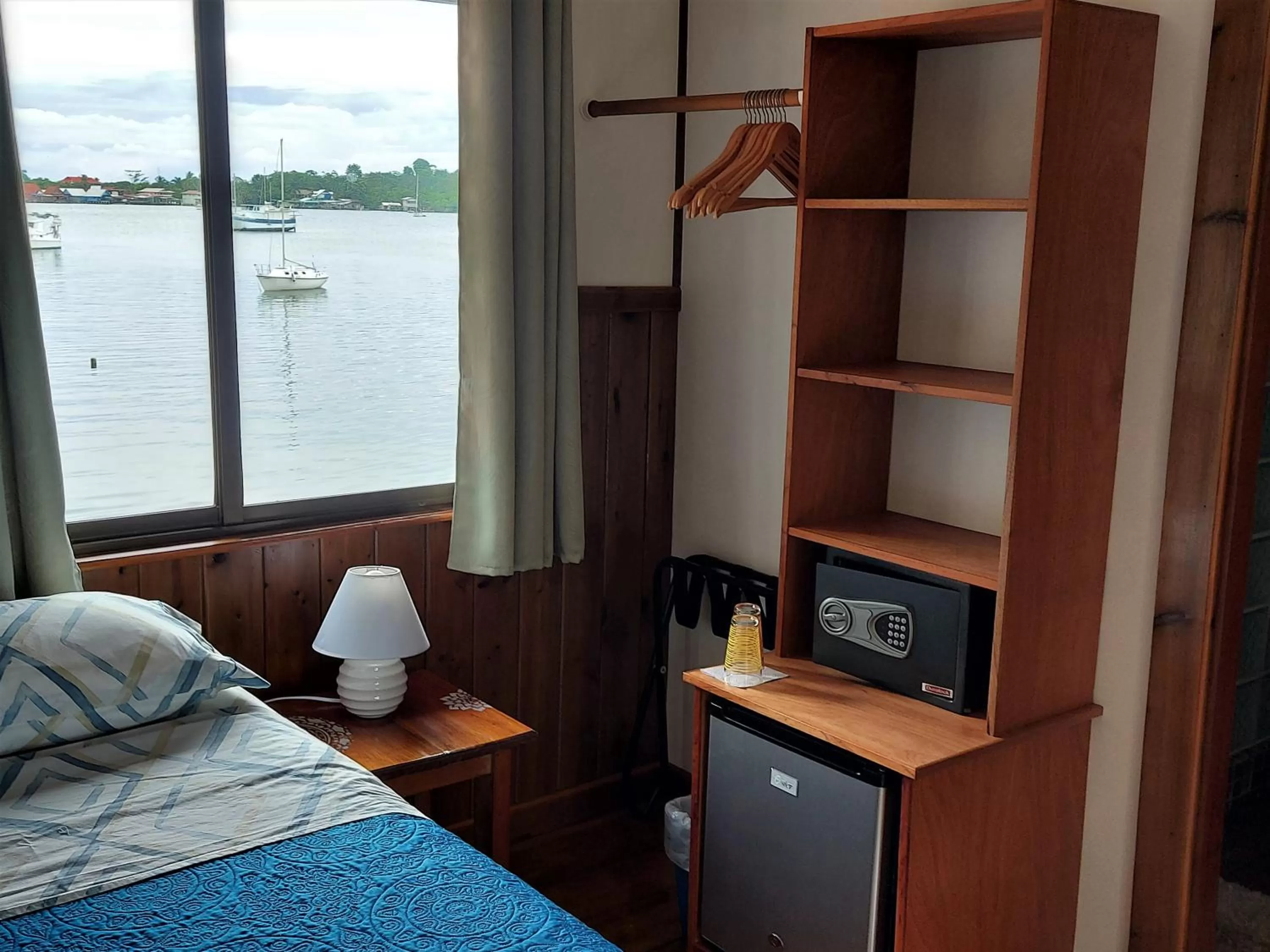 The Sunsetter Bed & Breakfast