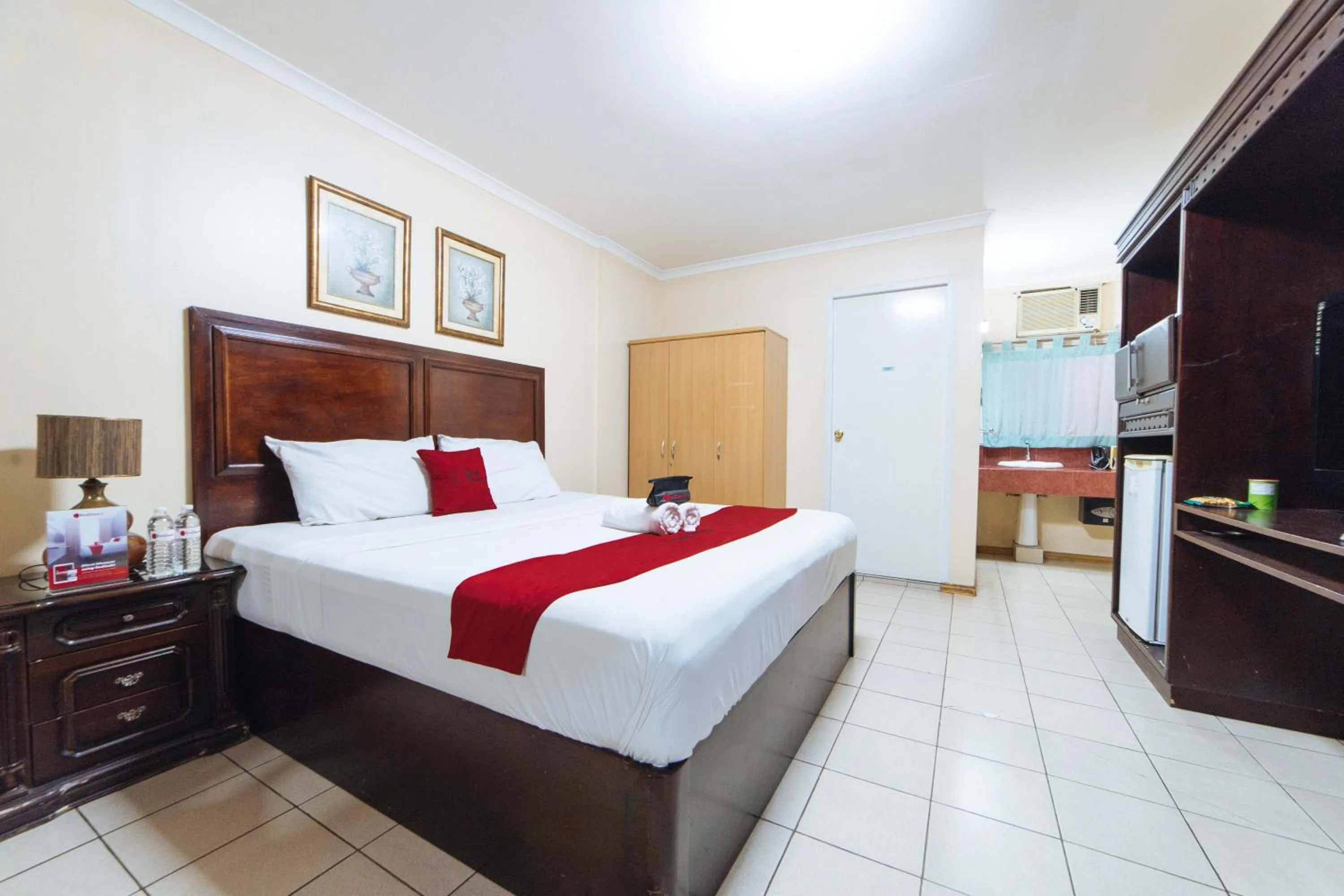 Bed in RedDoorz @ Clarkview 21st Street Angeles City