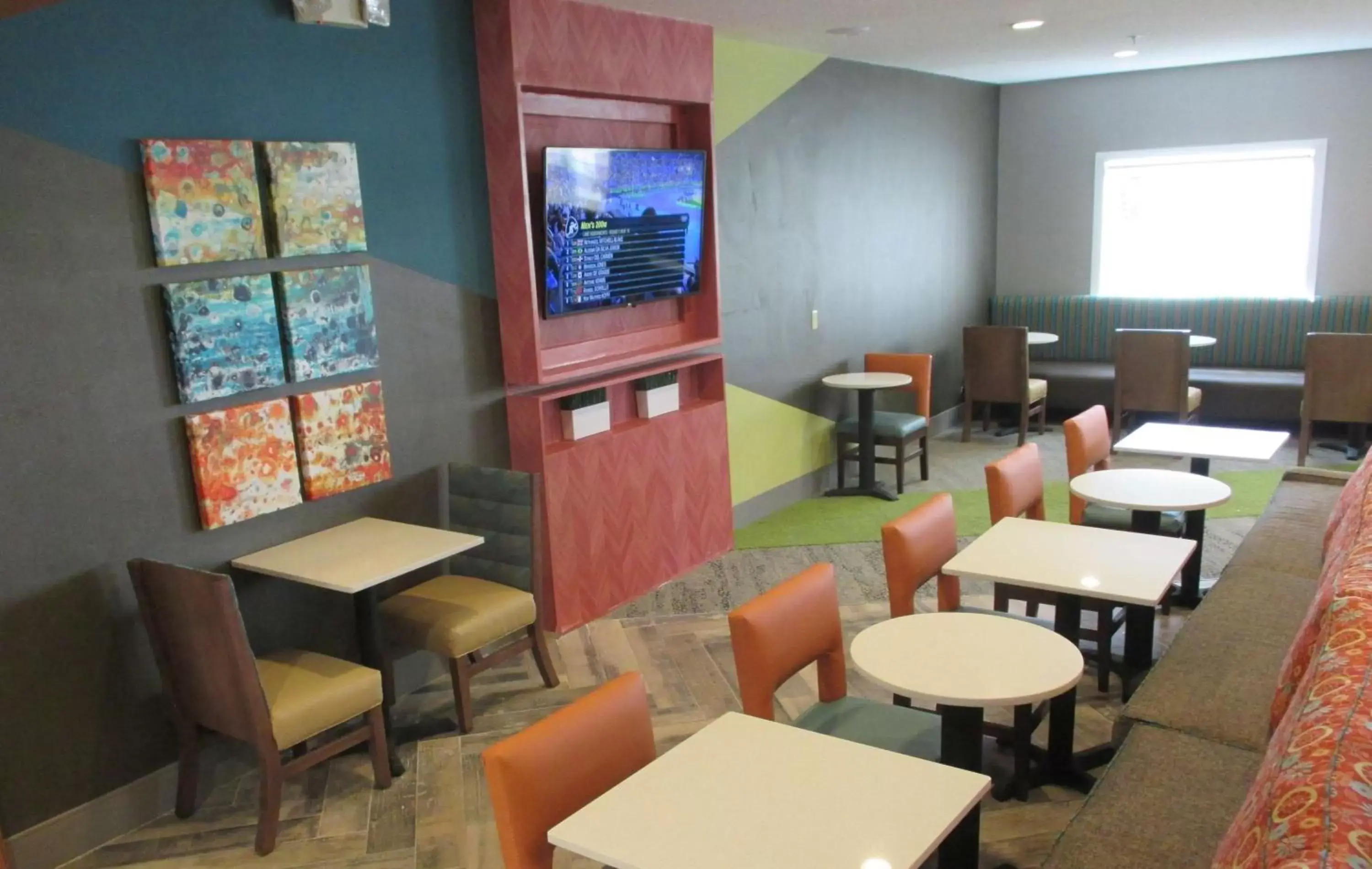 Restaurant/Places to Eat in Best Western Plus Harrisburg Mechanicsburg