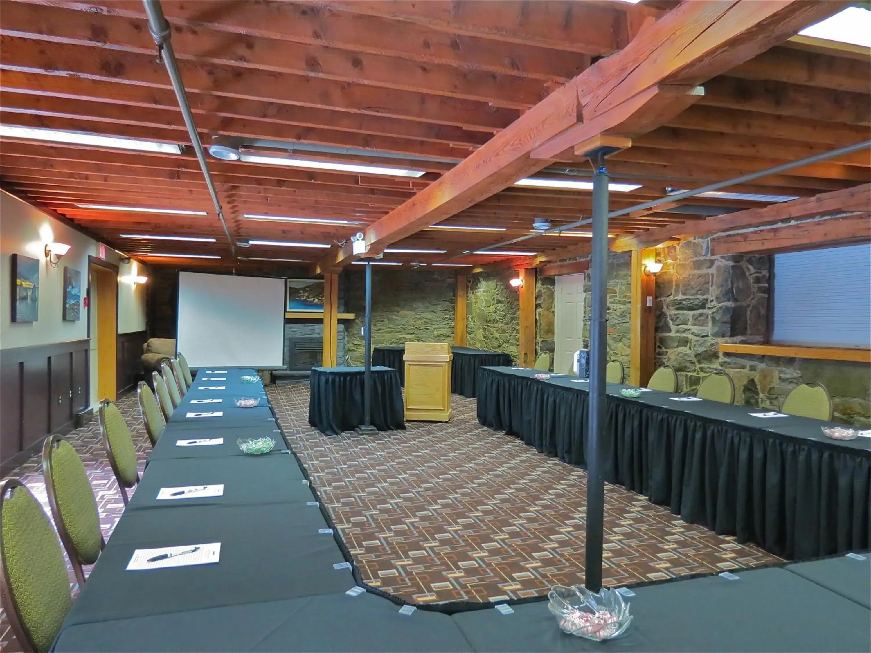 Meeting/conference room in Murray Premises Hotel