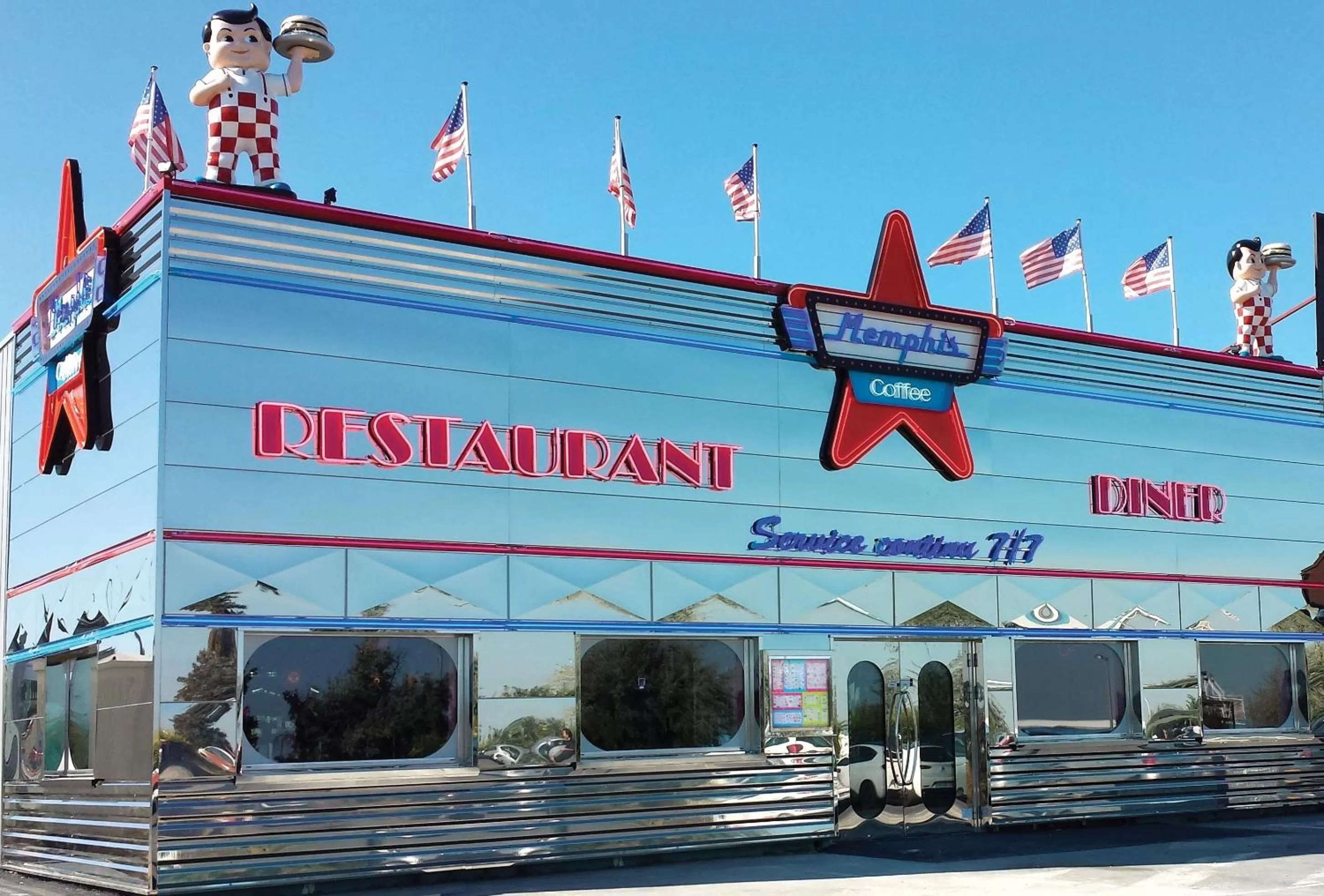 Restaurant/places to eat in B&B HOTEL Lyon Vénissieux