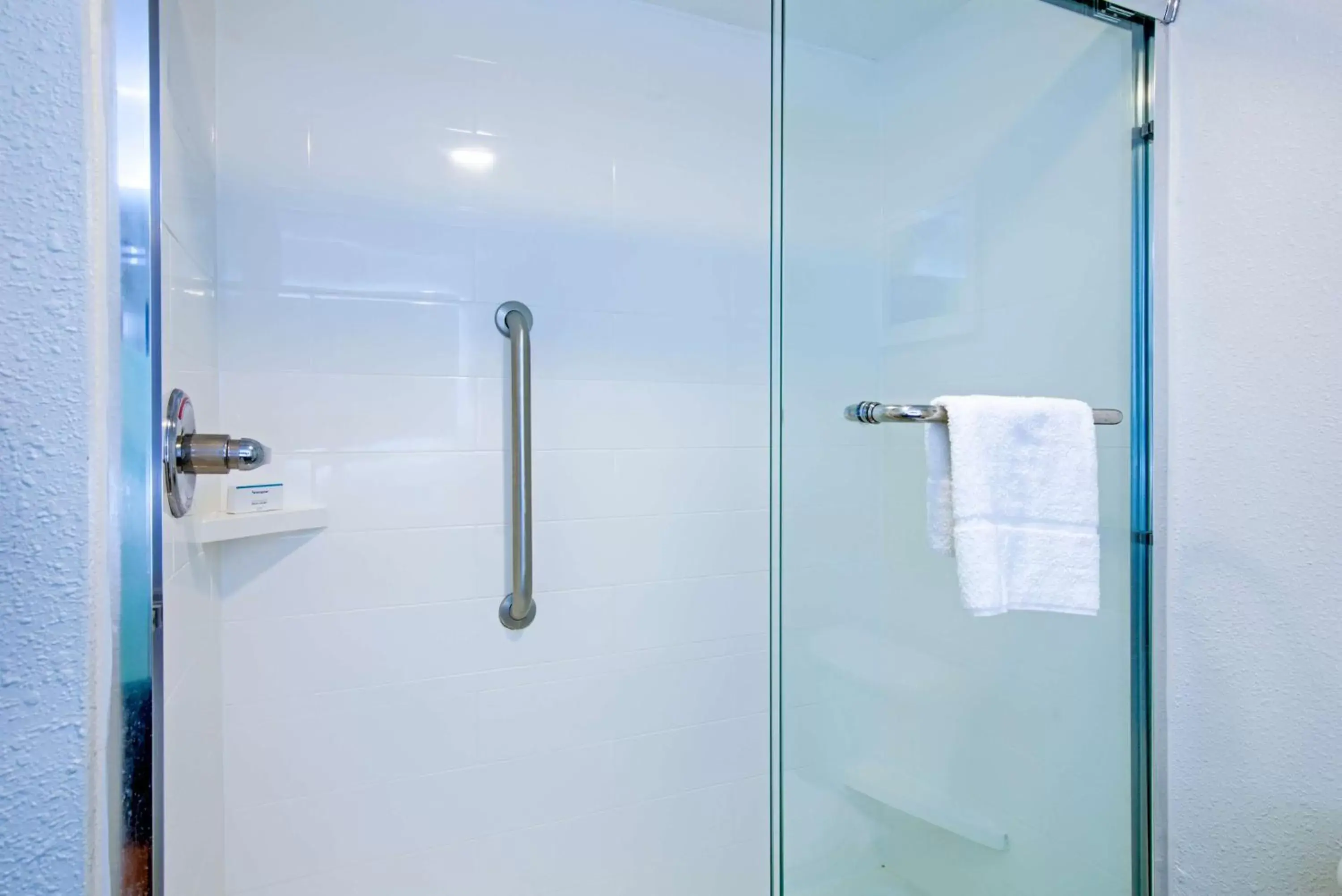 Bathroom in Hampton Inn Slidell Bathroom in Hampton Inn Slidell