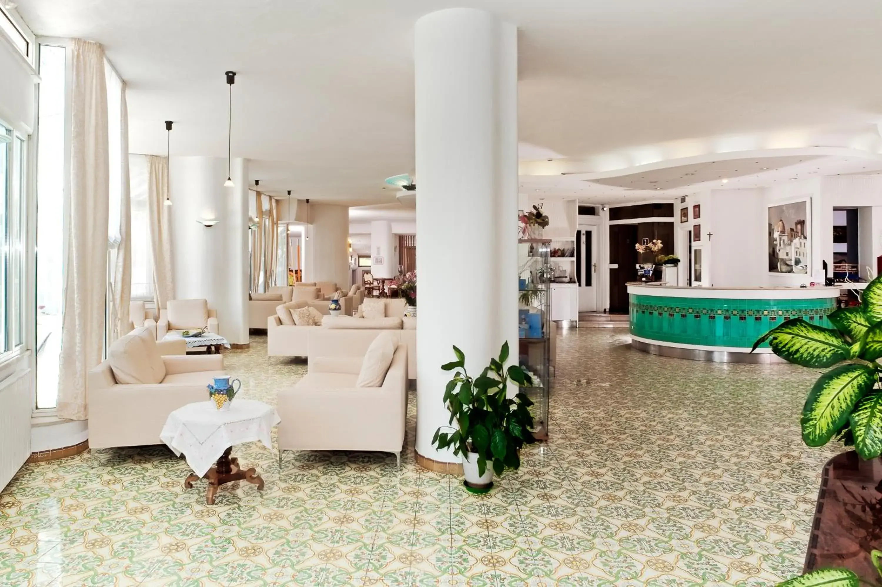 Lobby or reception in Il Gattopardo Hotel Terme & Beauty Farm