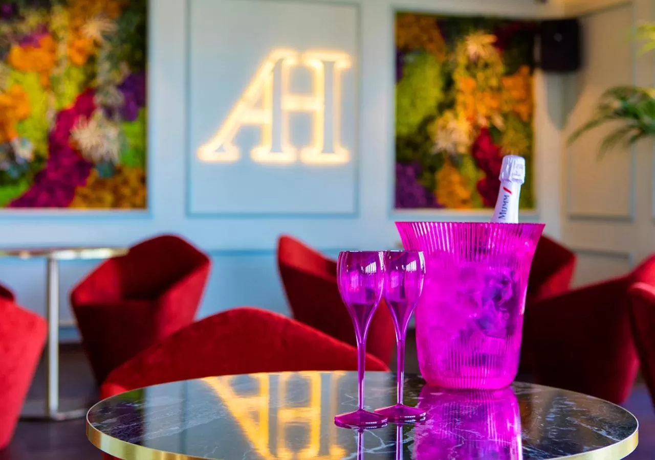 Lounge or bar in Axel Hotel Barcelona - Adults Only