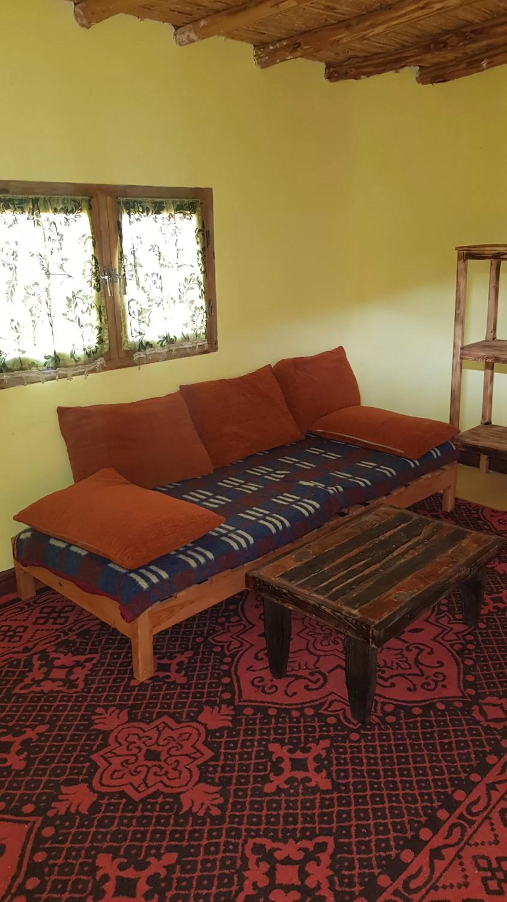 Bed in ecolodge bivouac des aigles