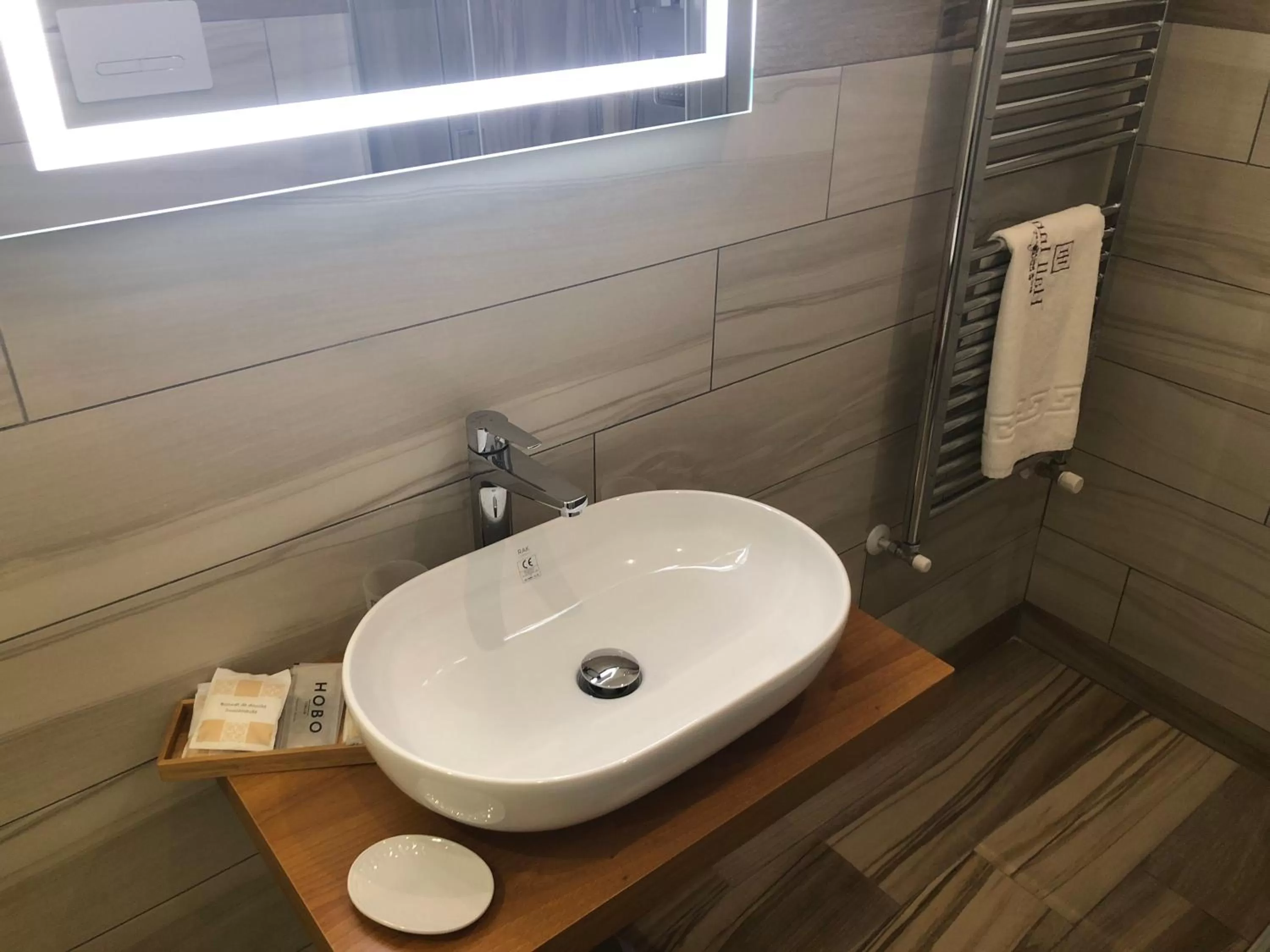 Bathroom in Hall inn B&B in Naples