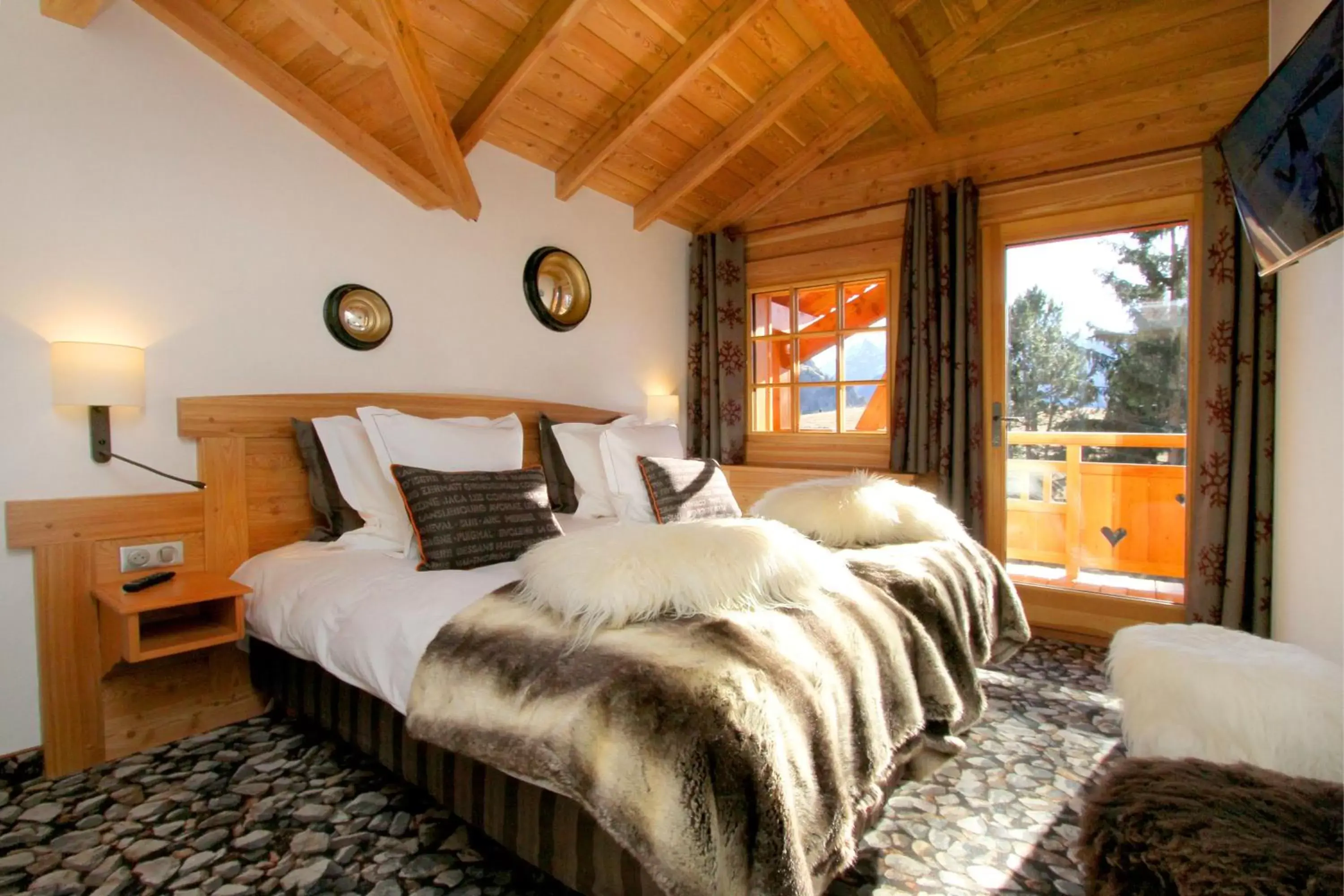 Balcony/Terrace, Bed in Chalet Mounier