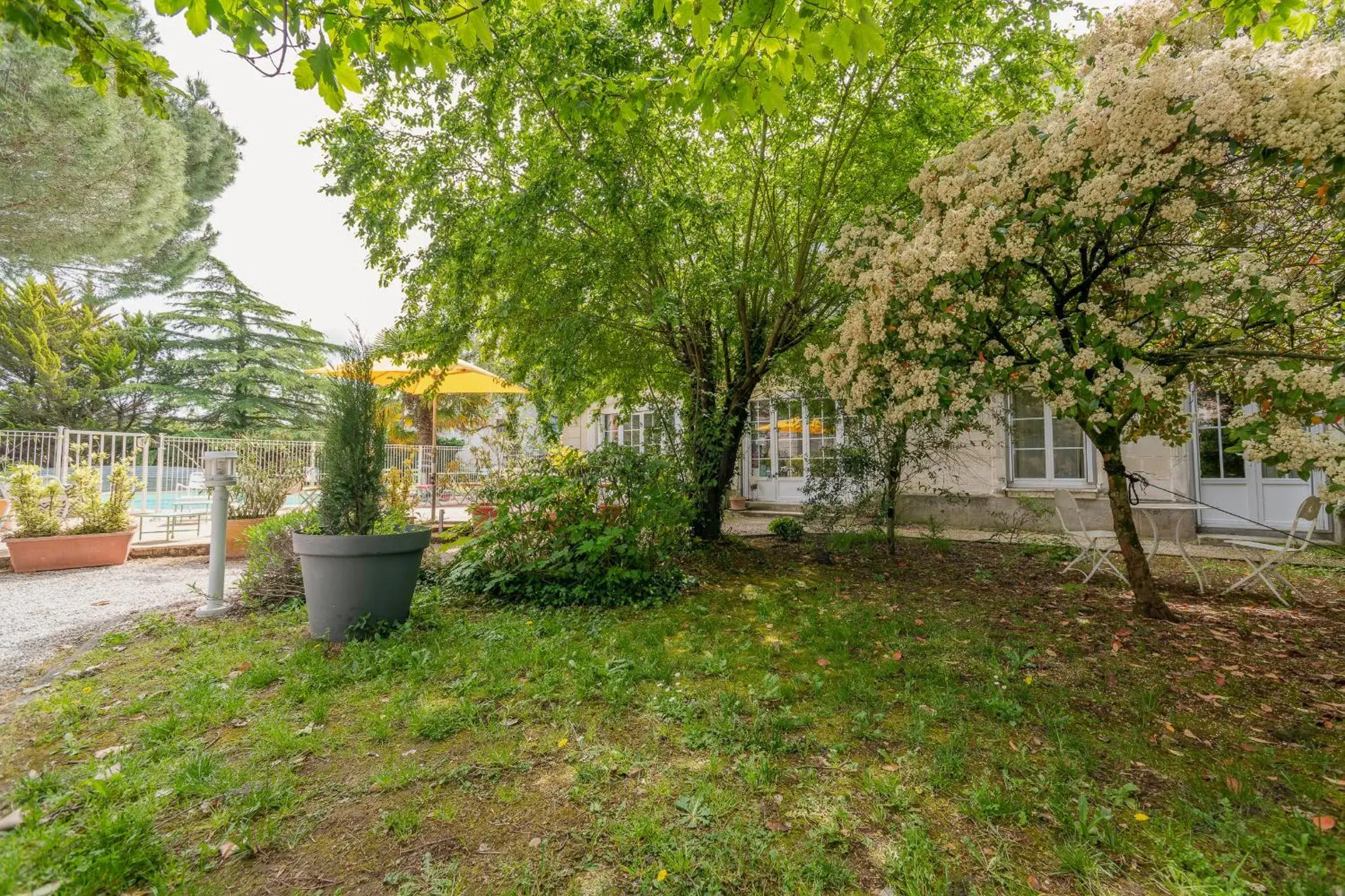 Spring, Garden in Maison d'hôtes Villa Richelieu