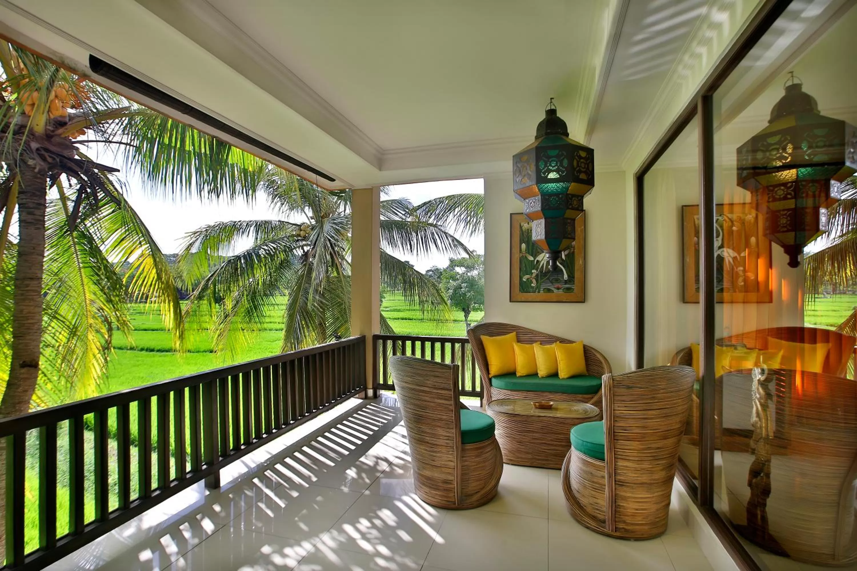 Balcony/Terrace in Green Field Hotel and Restaurant