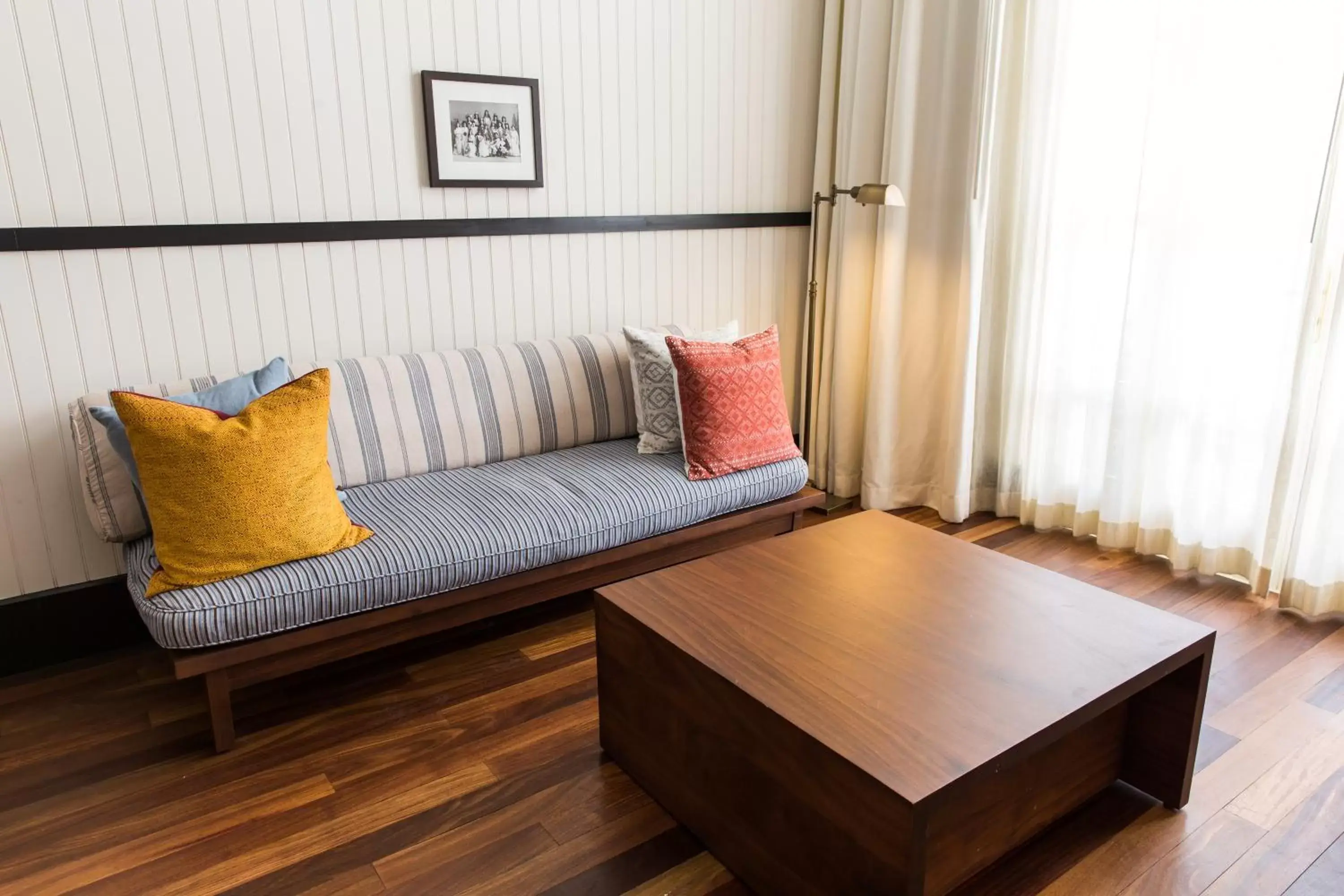 Living room, Seating Area in American Trade Hotel