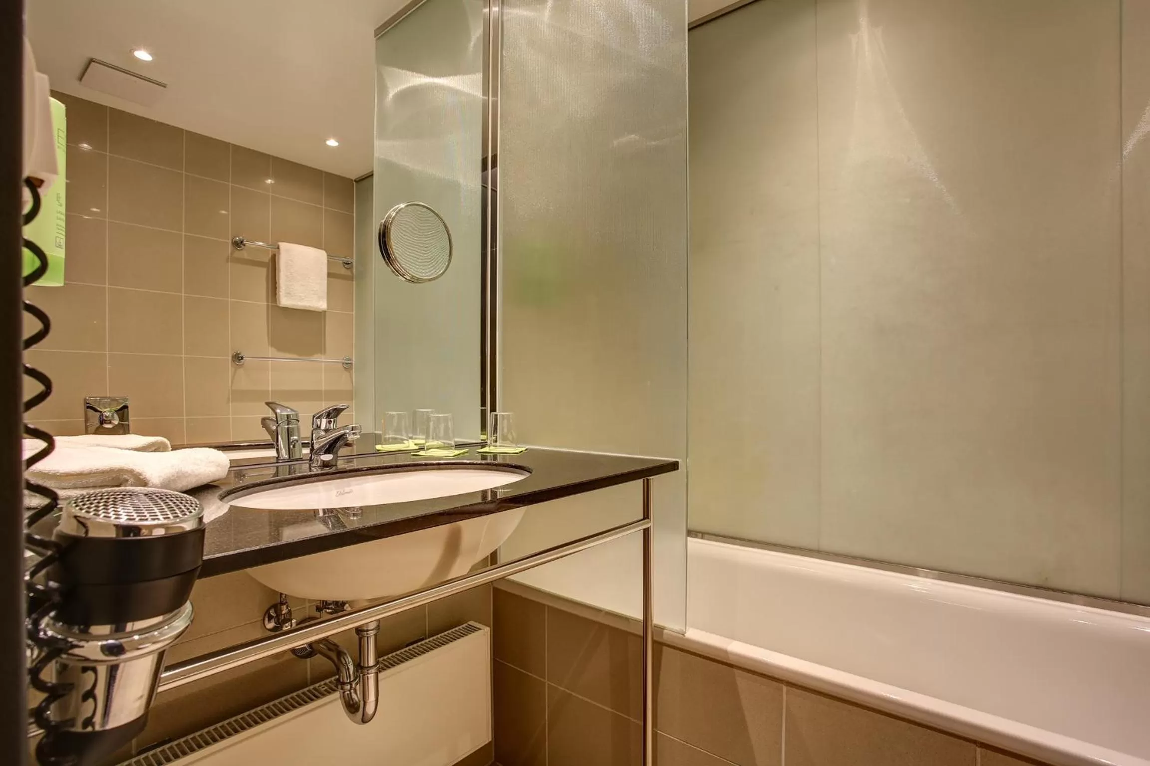 Bathroom in Centro Park Hotel Stuttgart, Trademark Collection by Wyndham