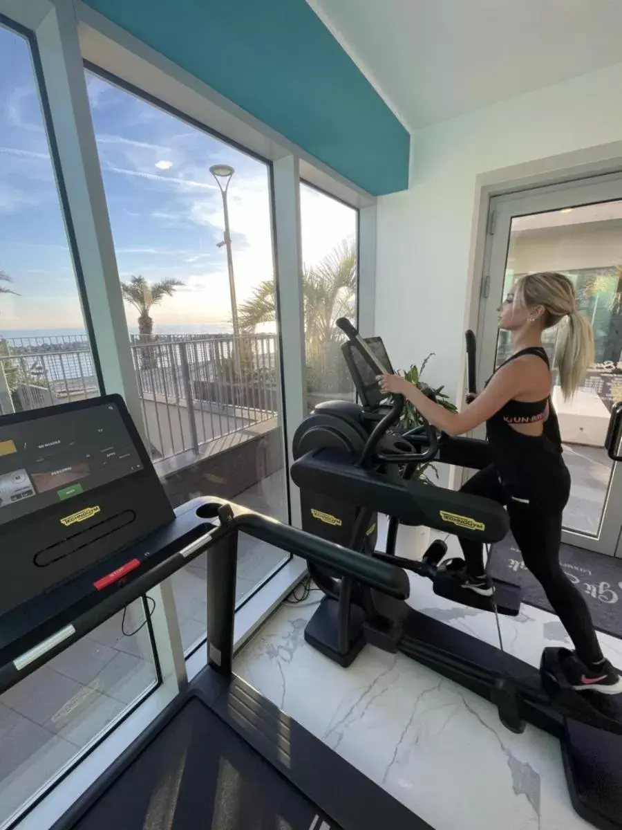 Fitness centre/facilities, Fitness Center/Facilities in Gli Scogli Luxury Residence Hotel