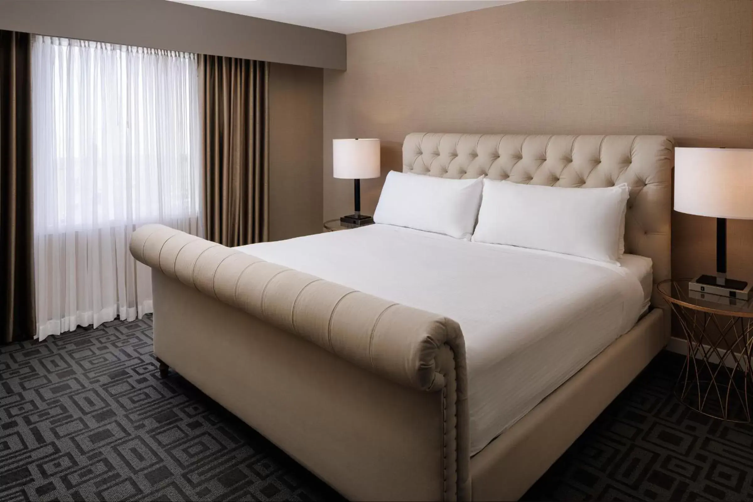 Bed in Pomeroy Hotel & Conference Centre
