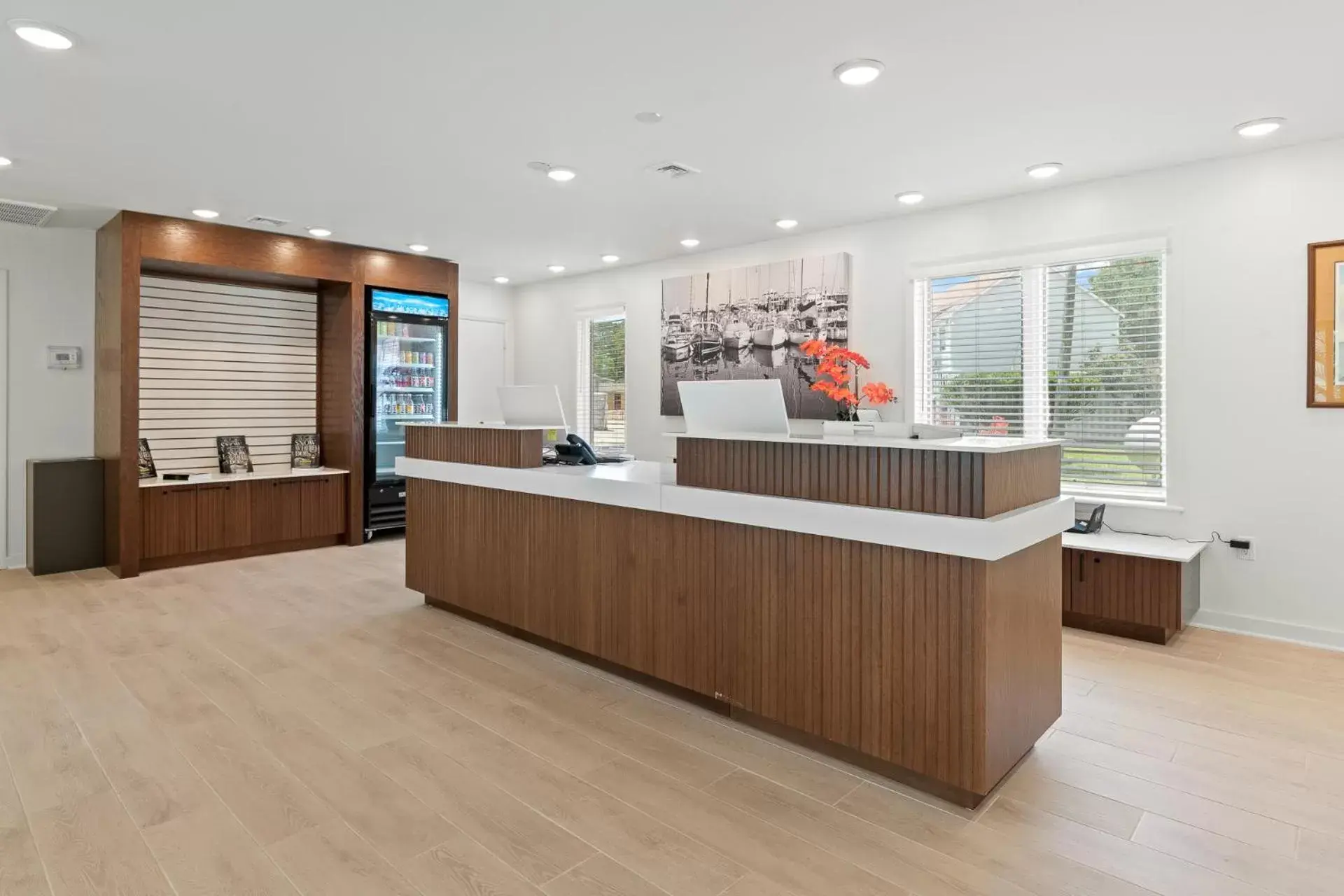 Lobby or reception in Hotel Manteo, Trademark Collection by Wyndham Lobby or reception in Hotel Manteo, Trademark Collection by Wyndham