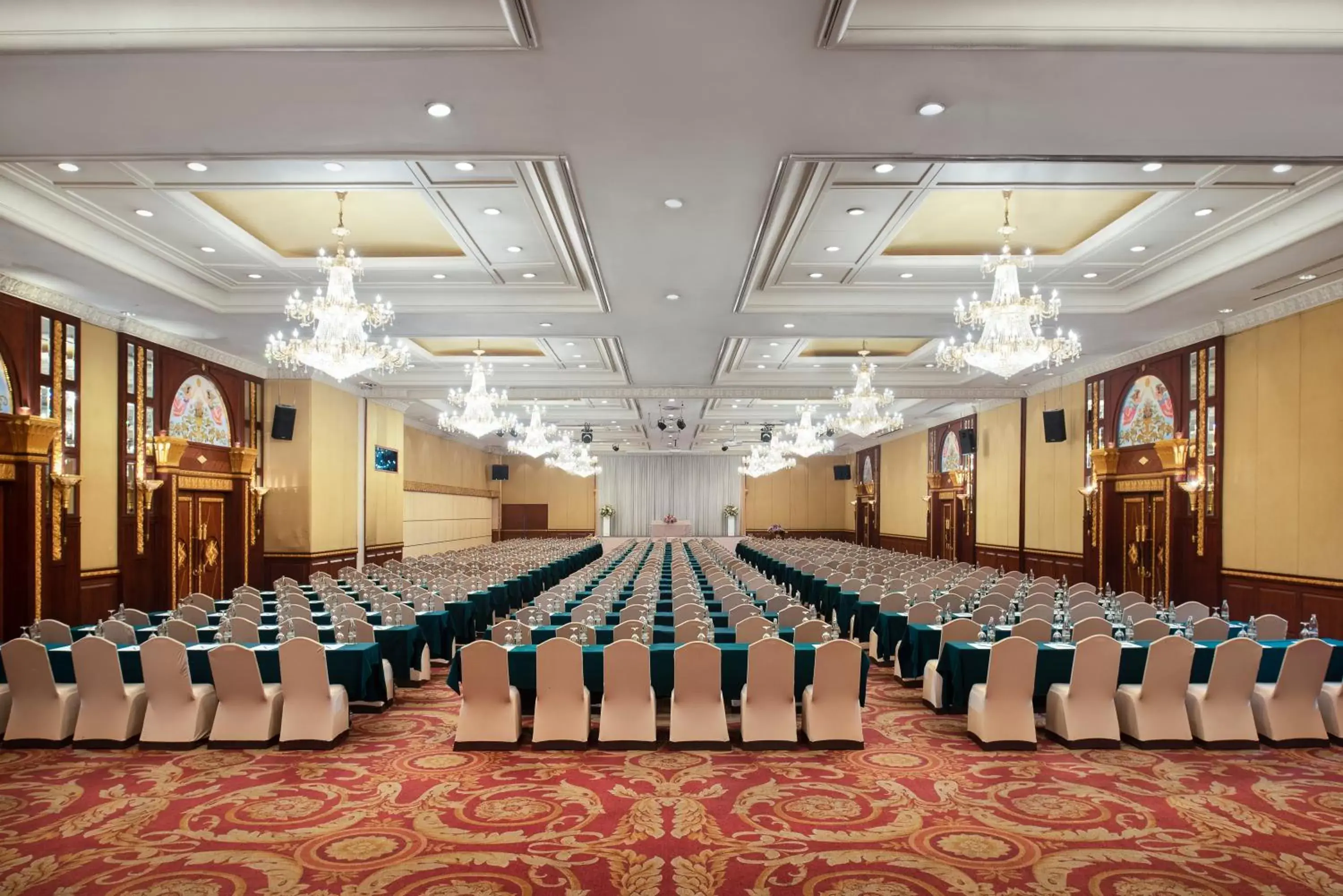 Business facilities, Banquet Facilities in The Emerald Hotel - SHA Extra Plus