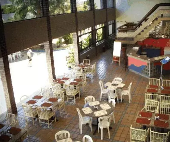 Restaurant/Places to Eat in Hotel Canarius D'Gaibu