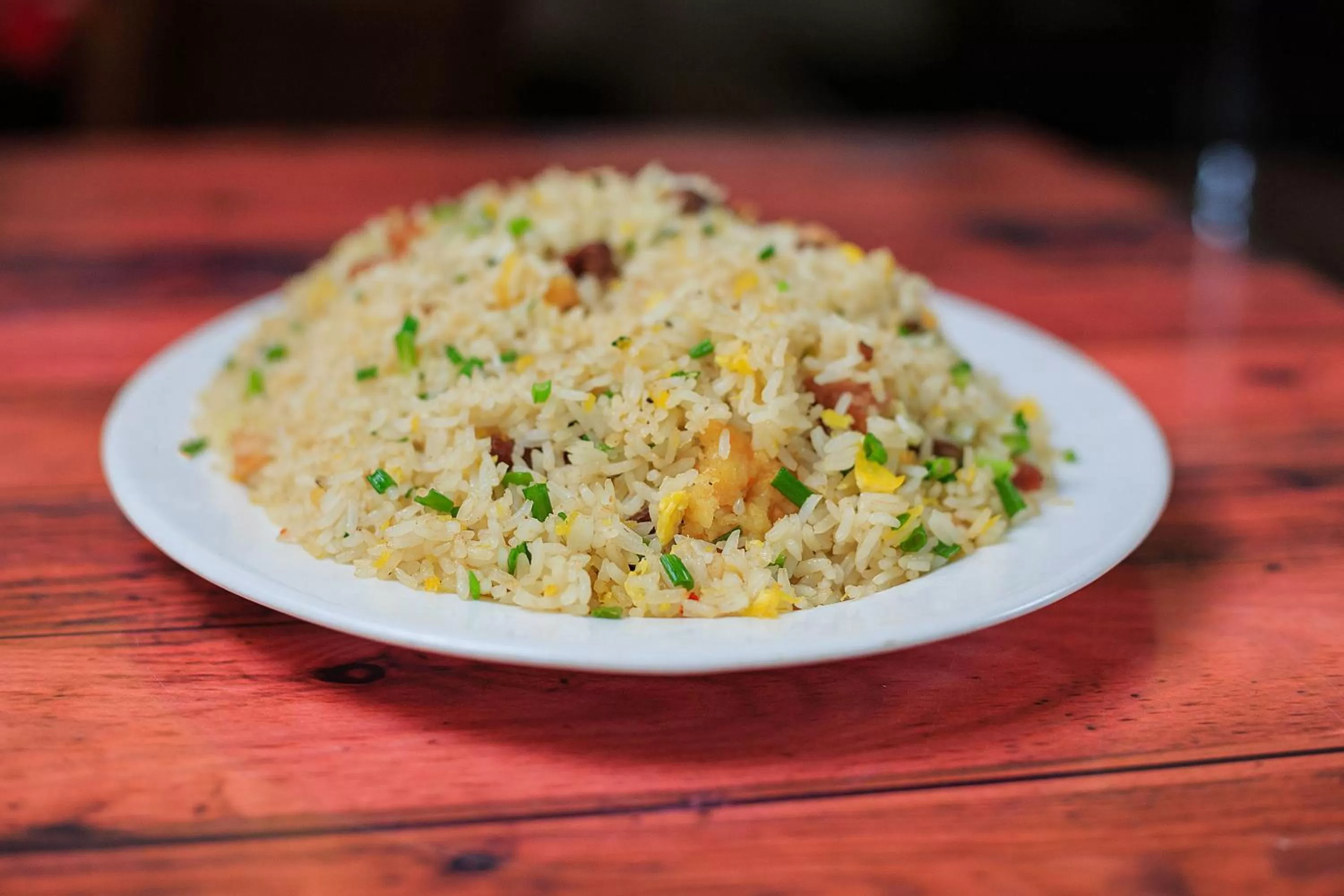 Restaurant/places to eat in Noble House Hotel